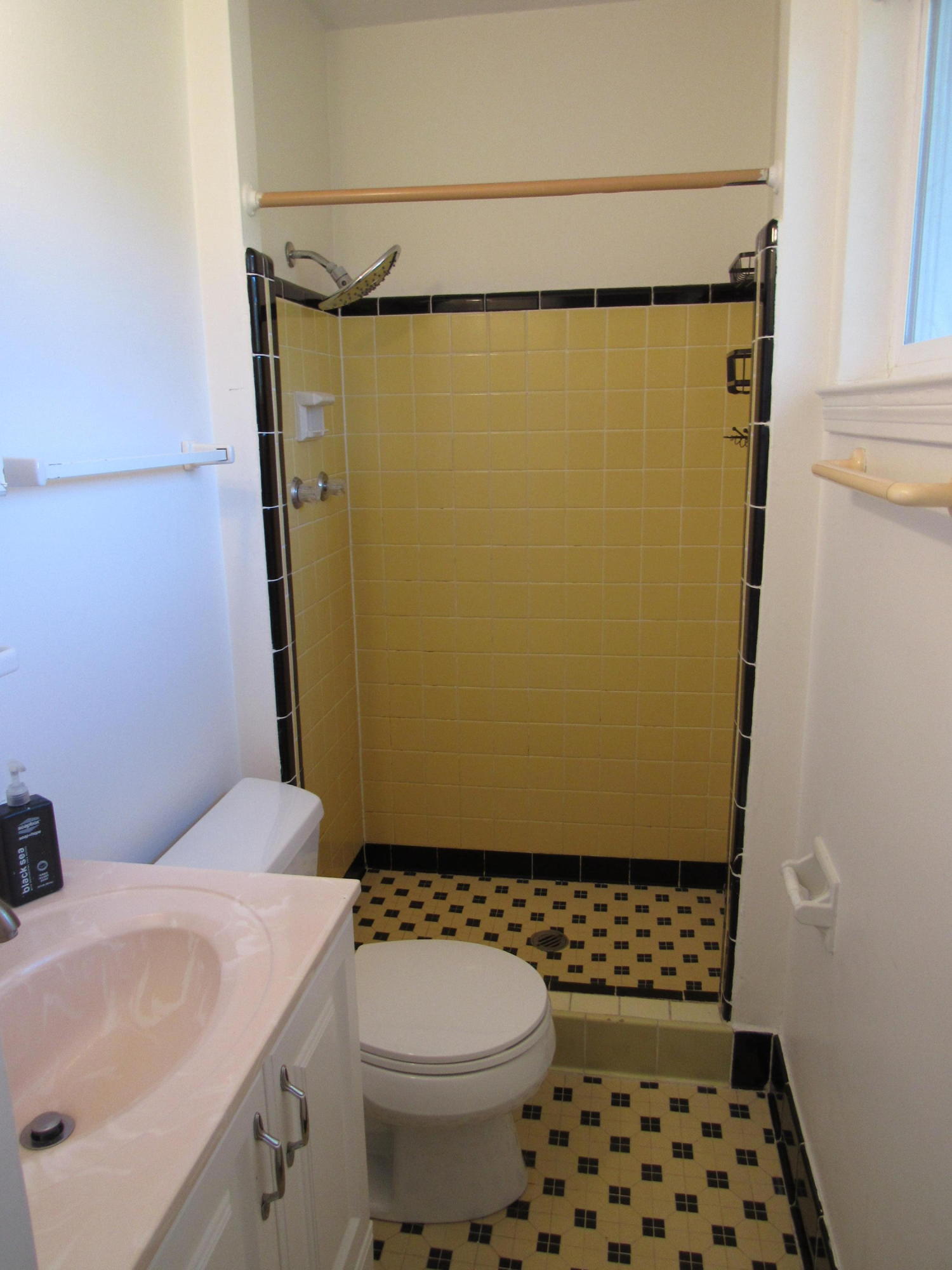 Elliot Point - Residential Lease