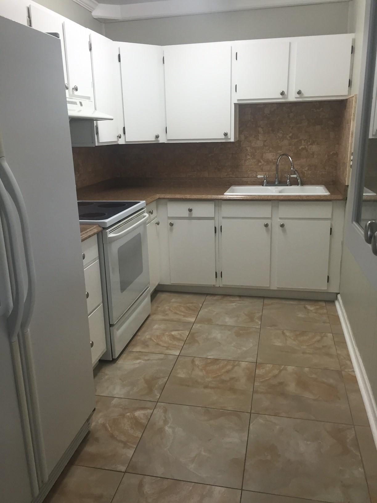 Elliot Point - Residential Lease