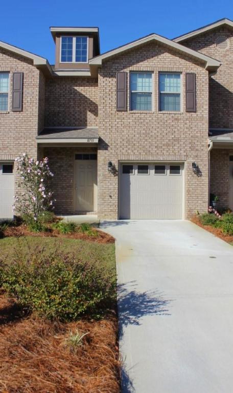 RESERVE POINTE - Residential Lease