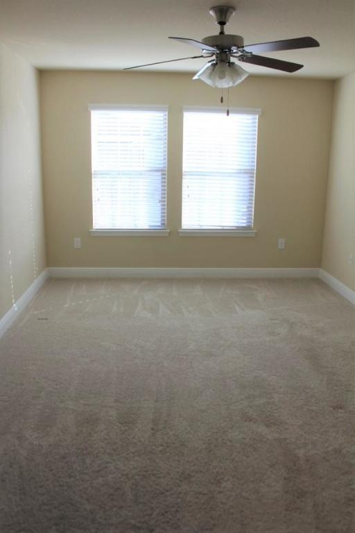 RESERVE POINTE - Residential Lease
