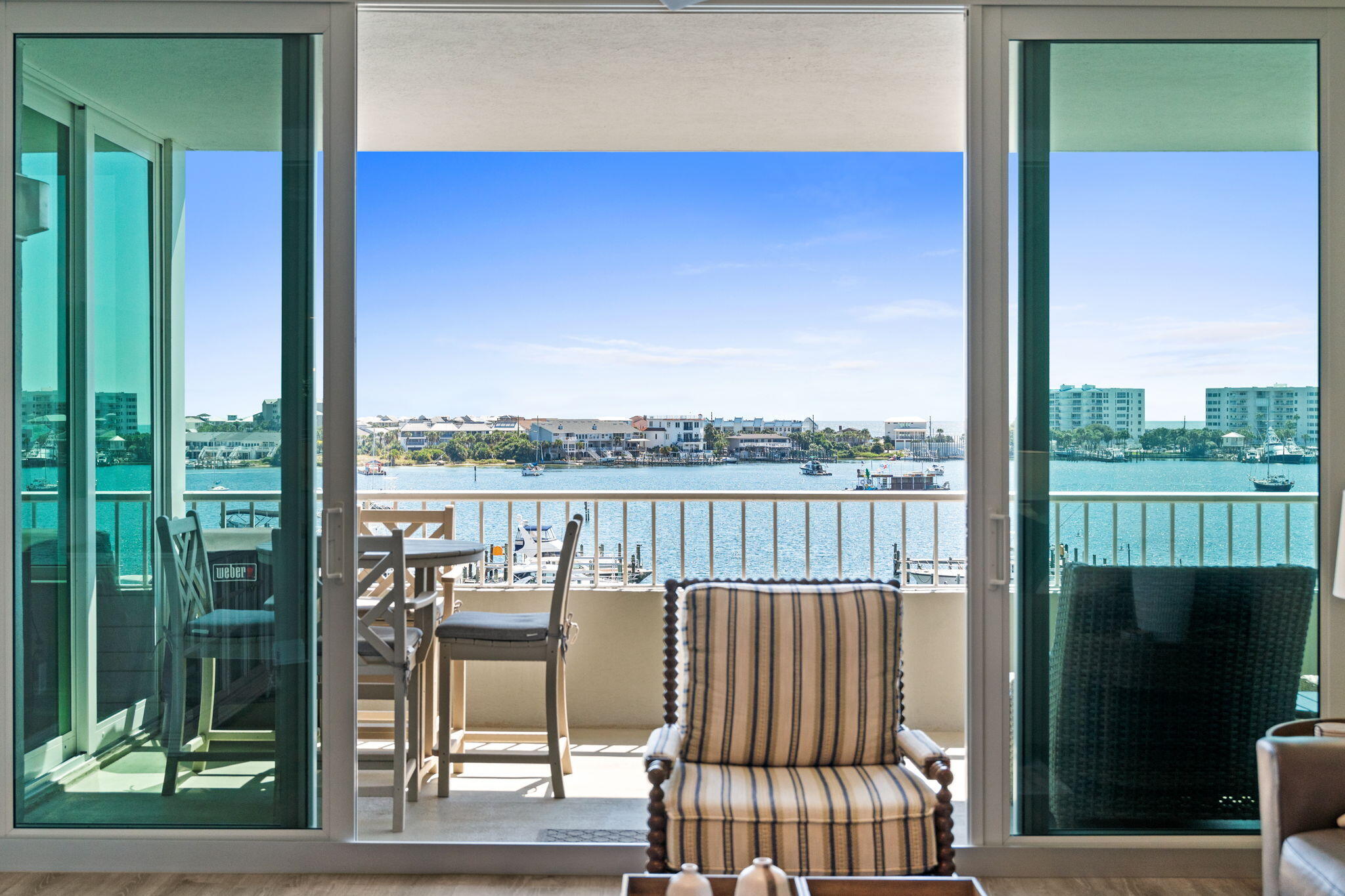 DESTIN YACHT CLUB - Residential