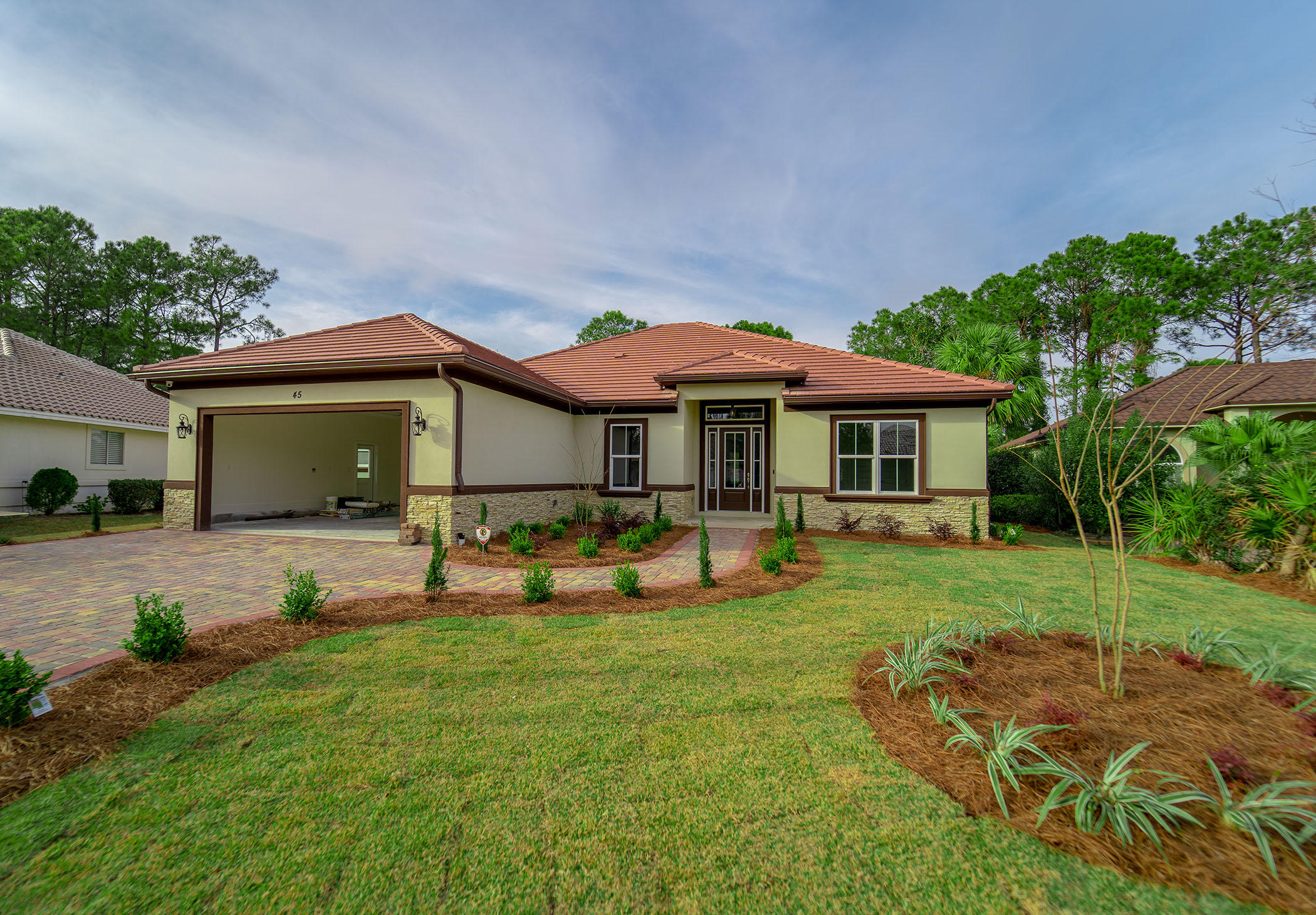 EMERALD BAY PH 1A - Residential