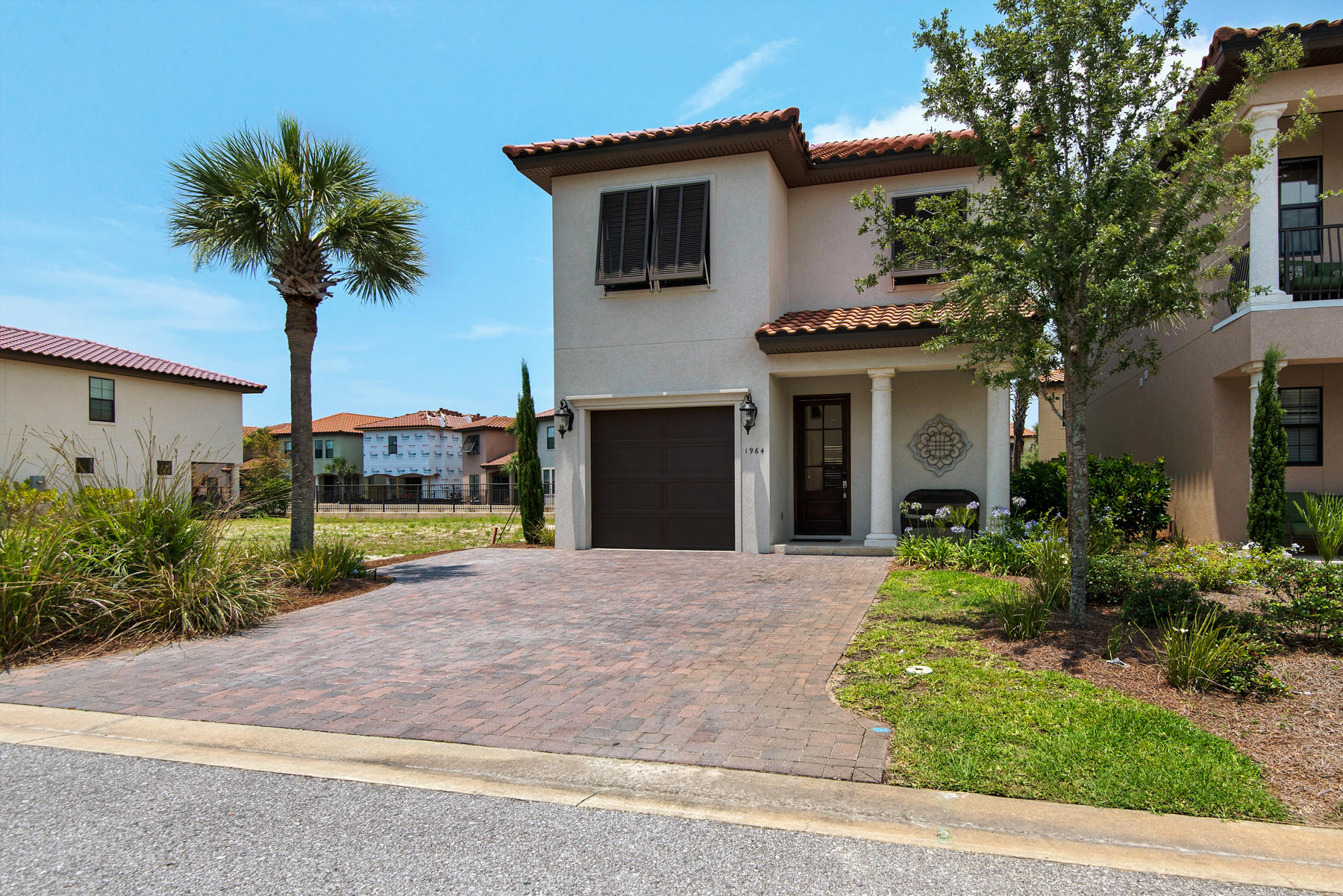 Villa Lago - Residential Lease