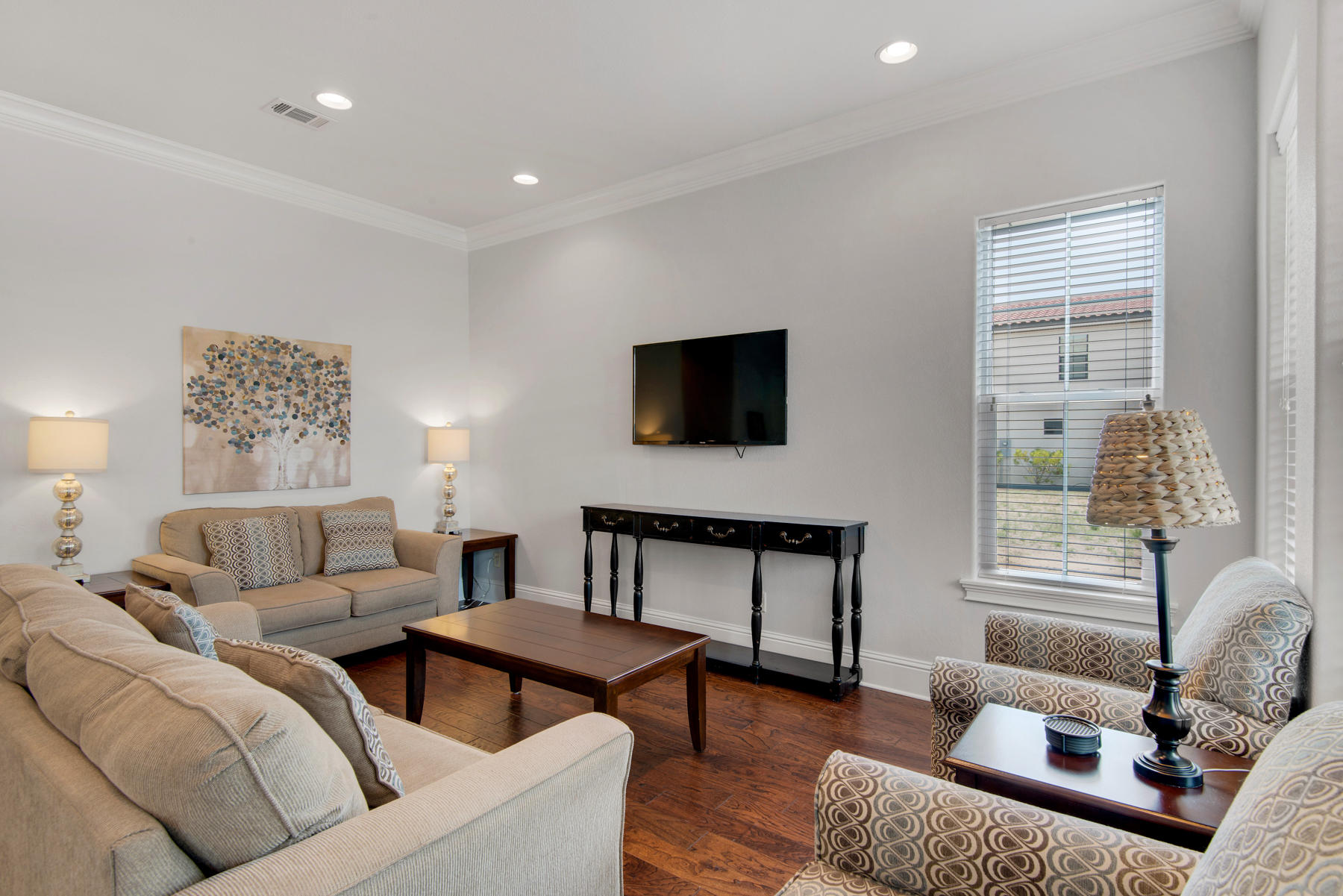 Villa Lago - Residential Lease