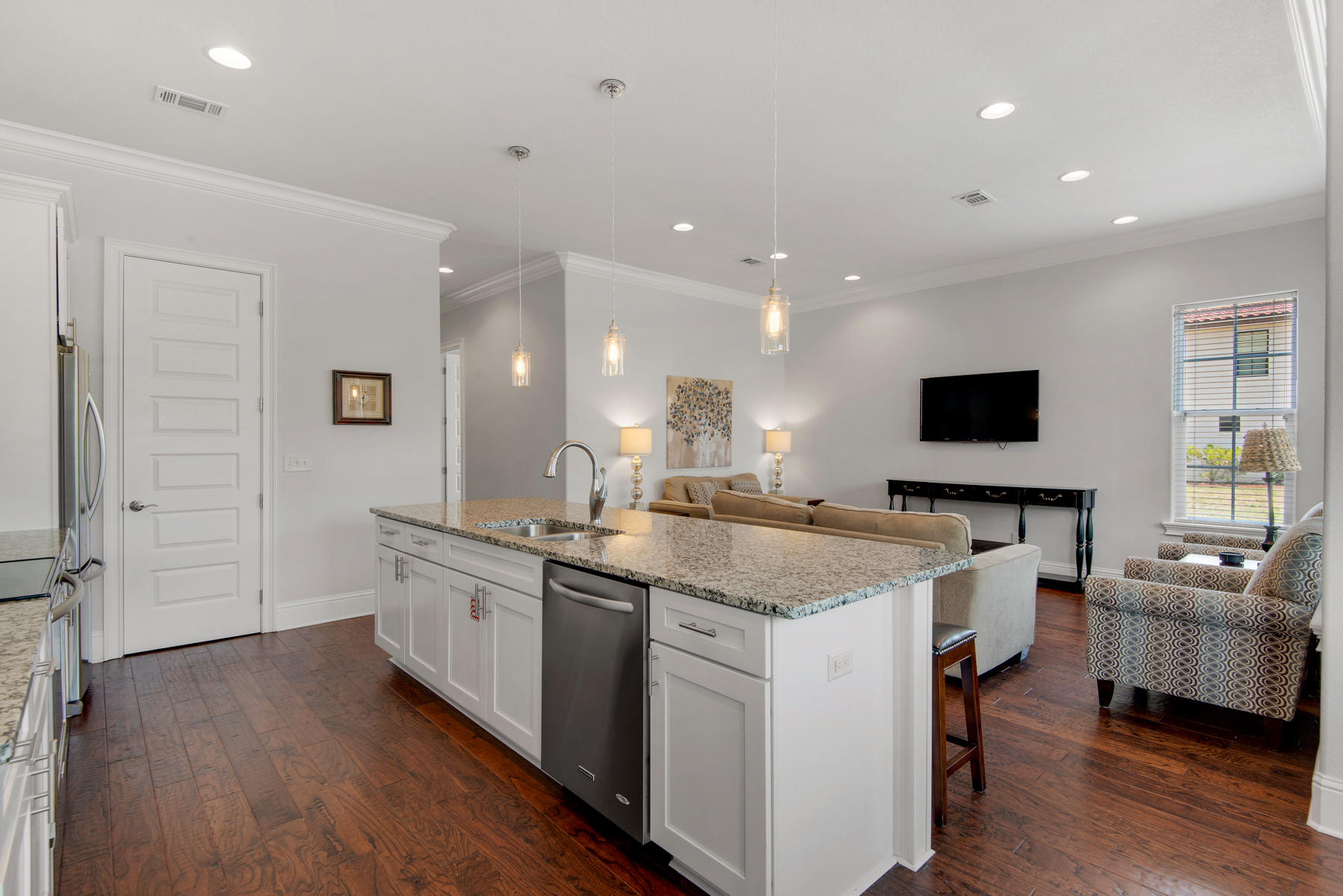 Villa Lago - Residential Lease