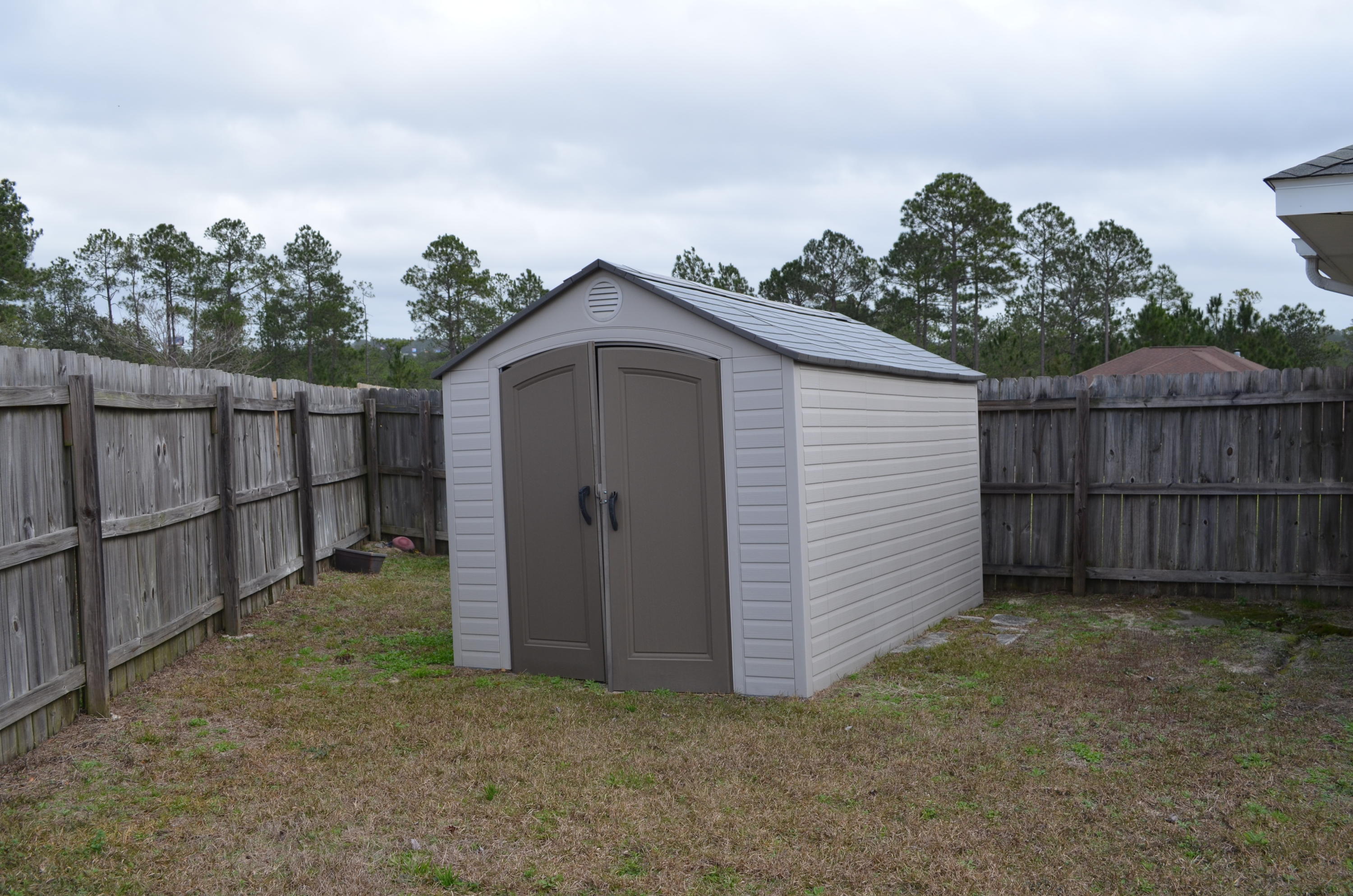 ALICIA PLACE - Residential Lease