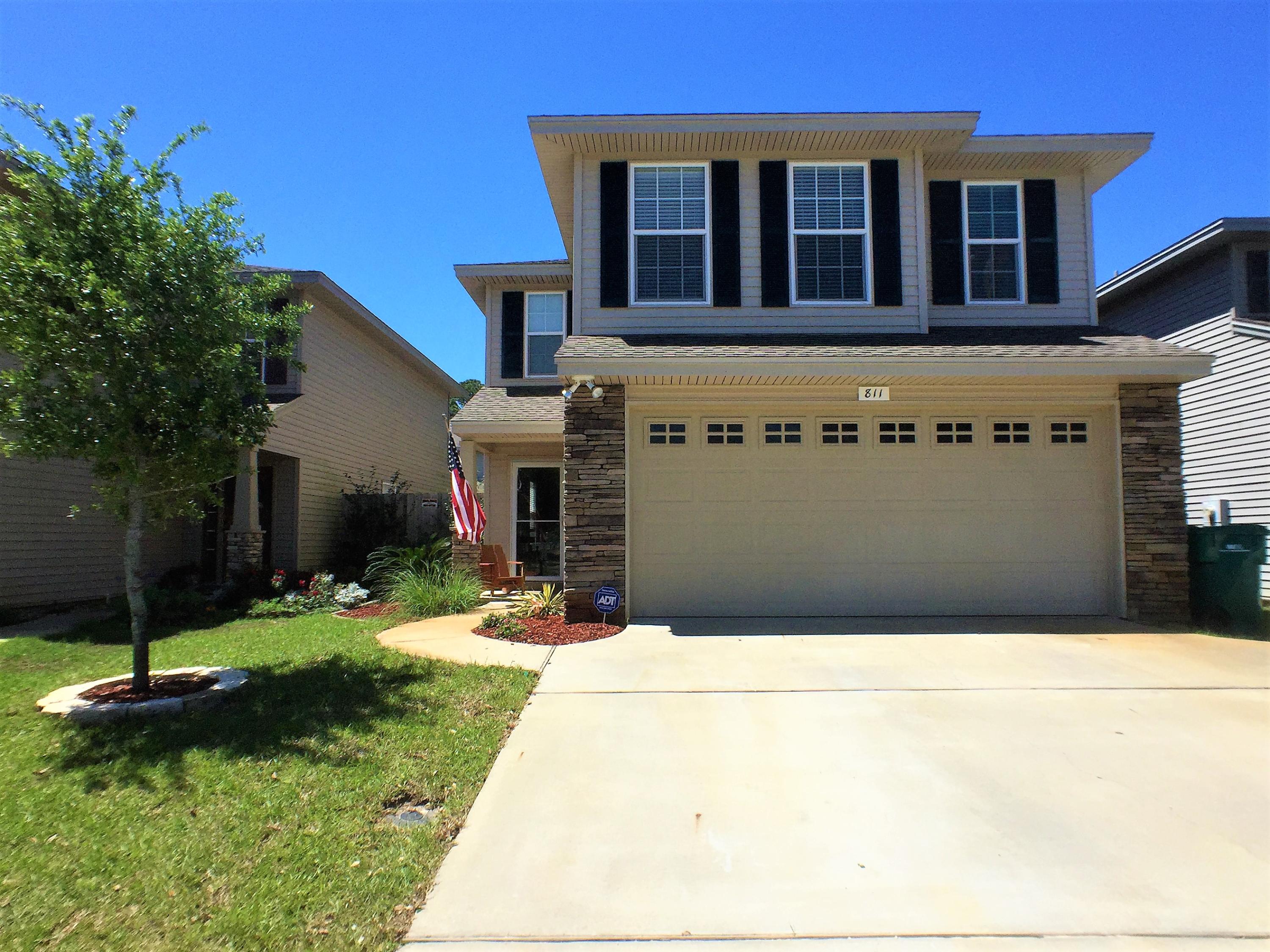 SUMMERWOOD - Residential Lease