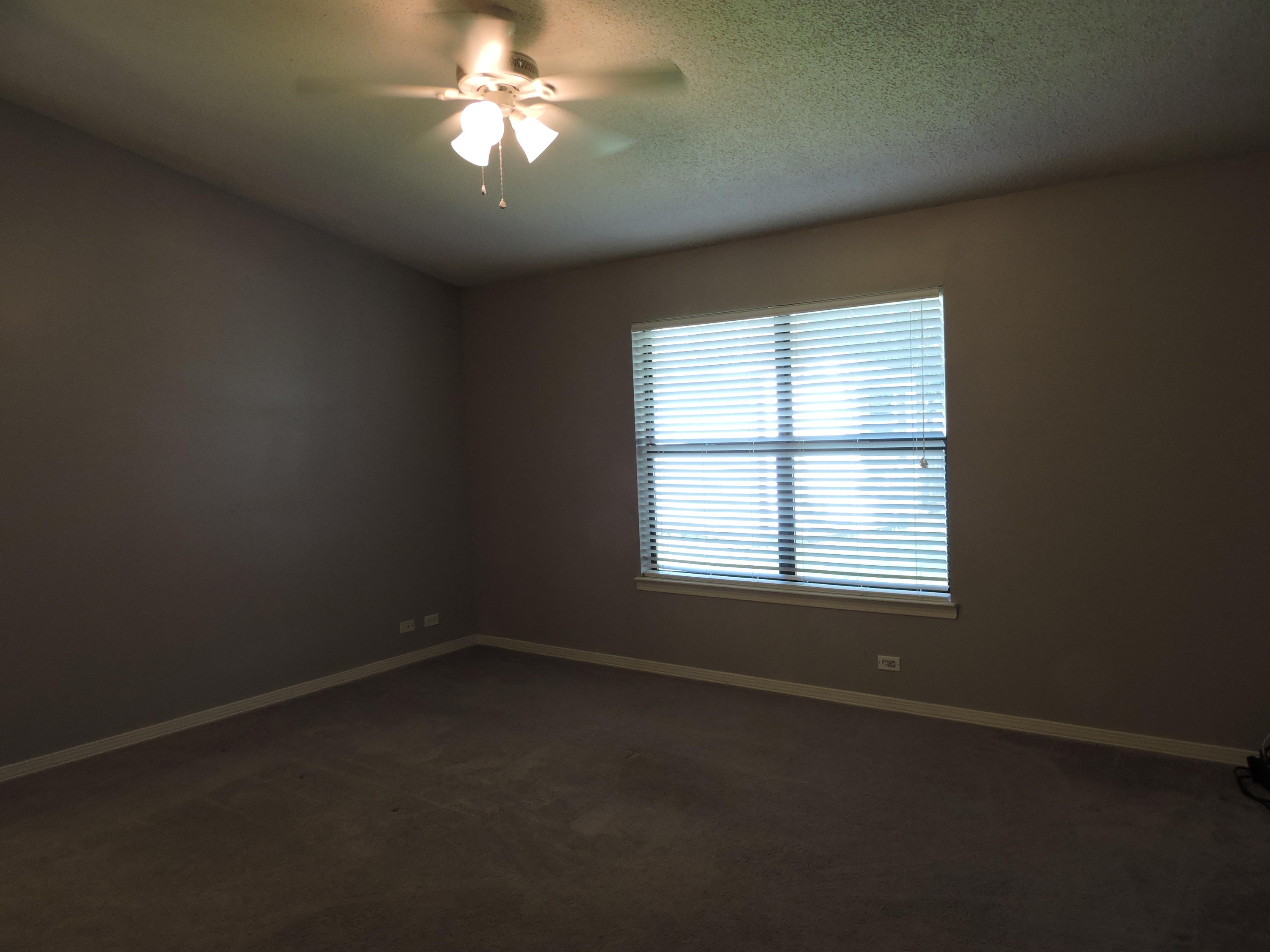 COUNTRYVIEW ESTATES 5TH ADDN - Residential Lease