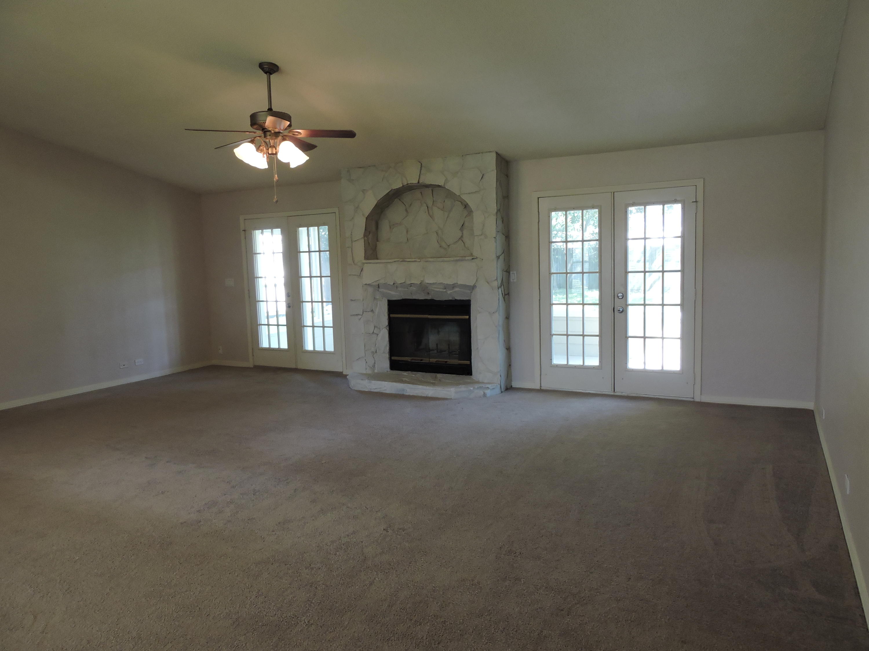 COUNTRYVIEW ESTATES 5TH ADDN - Residential Lease