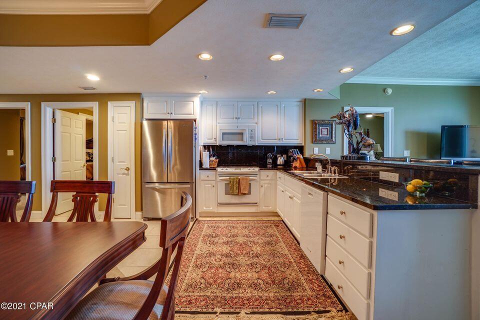 TREASURE ISLAND - Residential