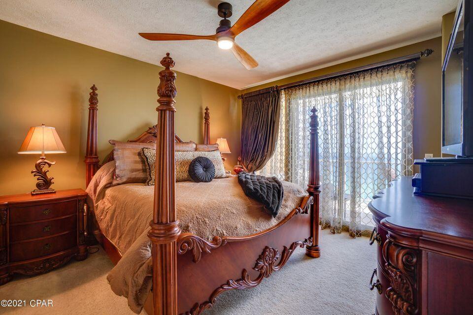 TREASURE ISLAND - Residential