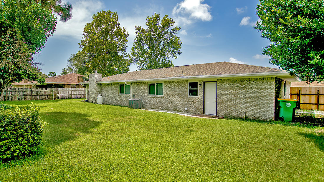 LAKE LORRAINE ESTATES 3 - Residential