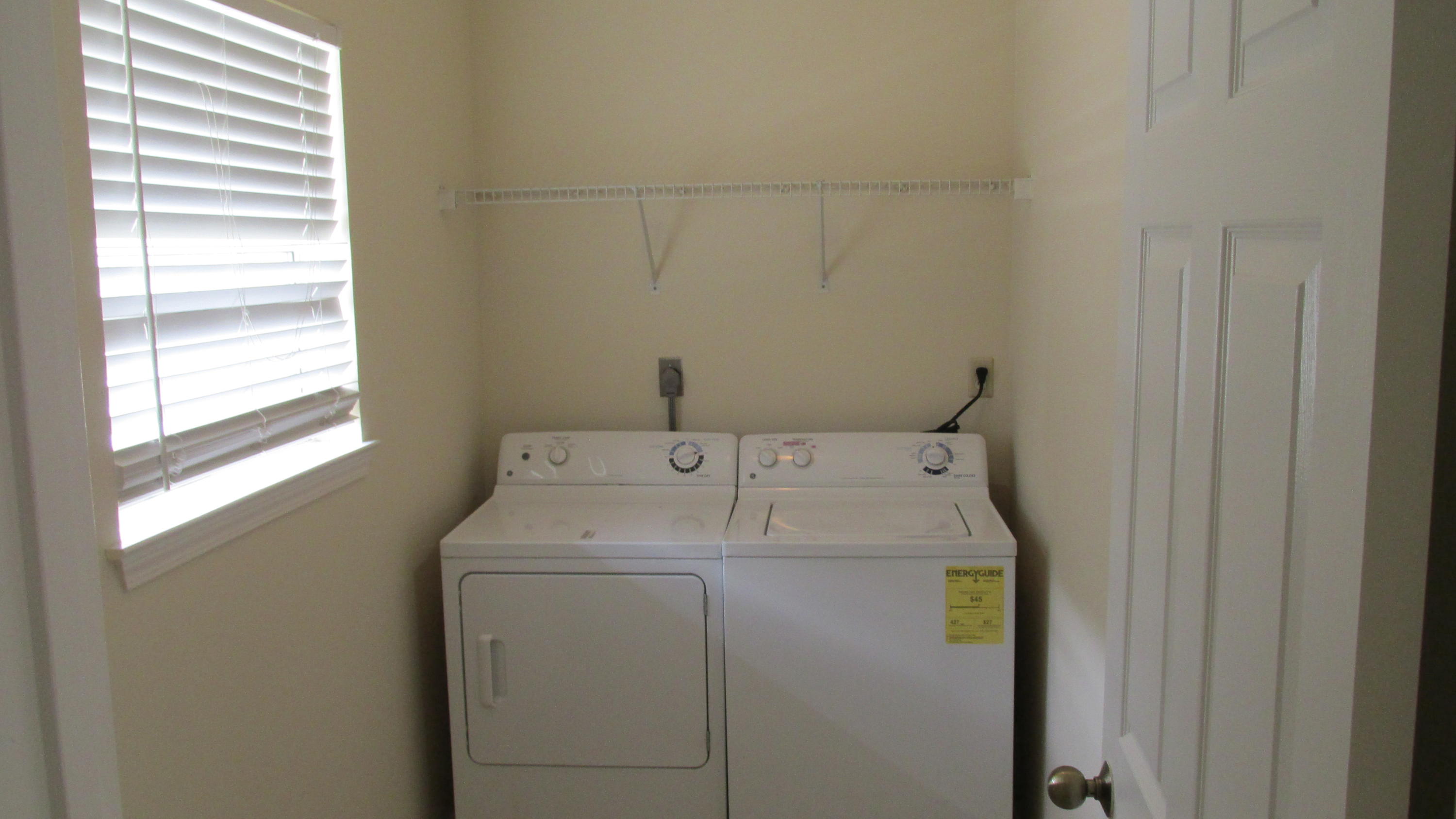 POINTE OF VIEW CONDO - Residential Lease