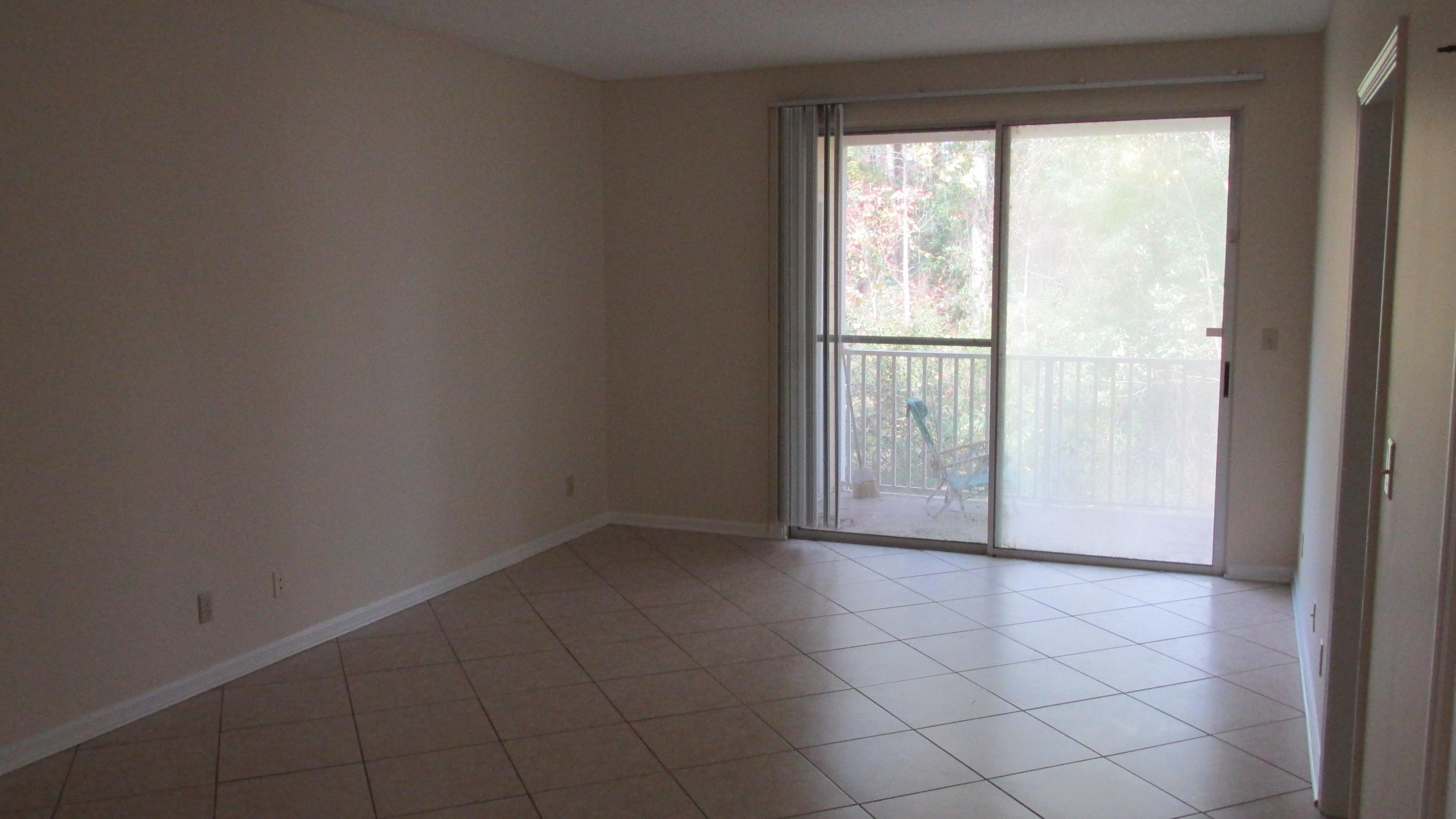 POINTE OF VIEW CONDO - Residential Lease