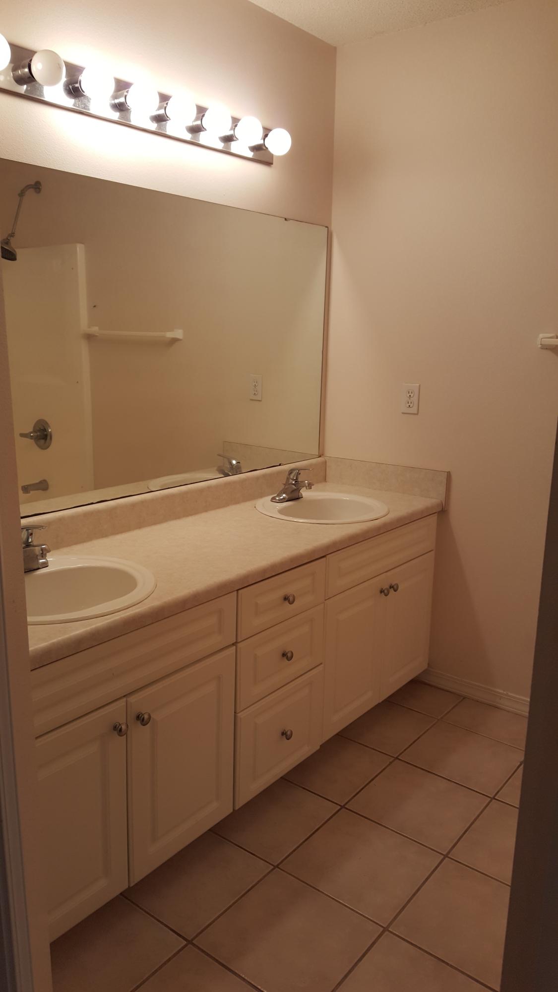 Cotton Tree Townhome - Residential Lease