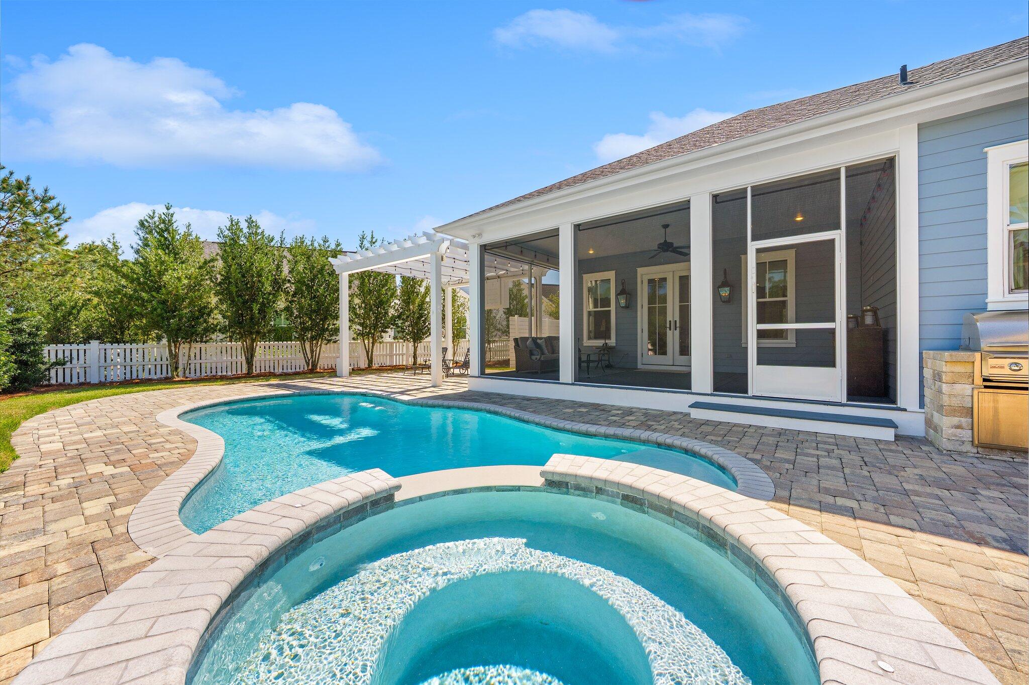 WATERSOUND ORIGINS - Residential
