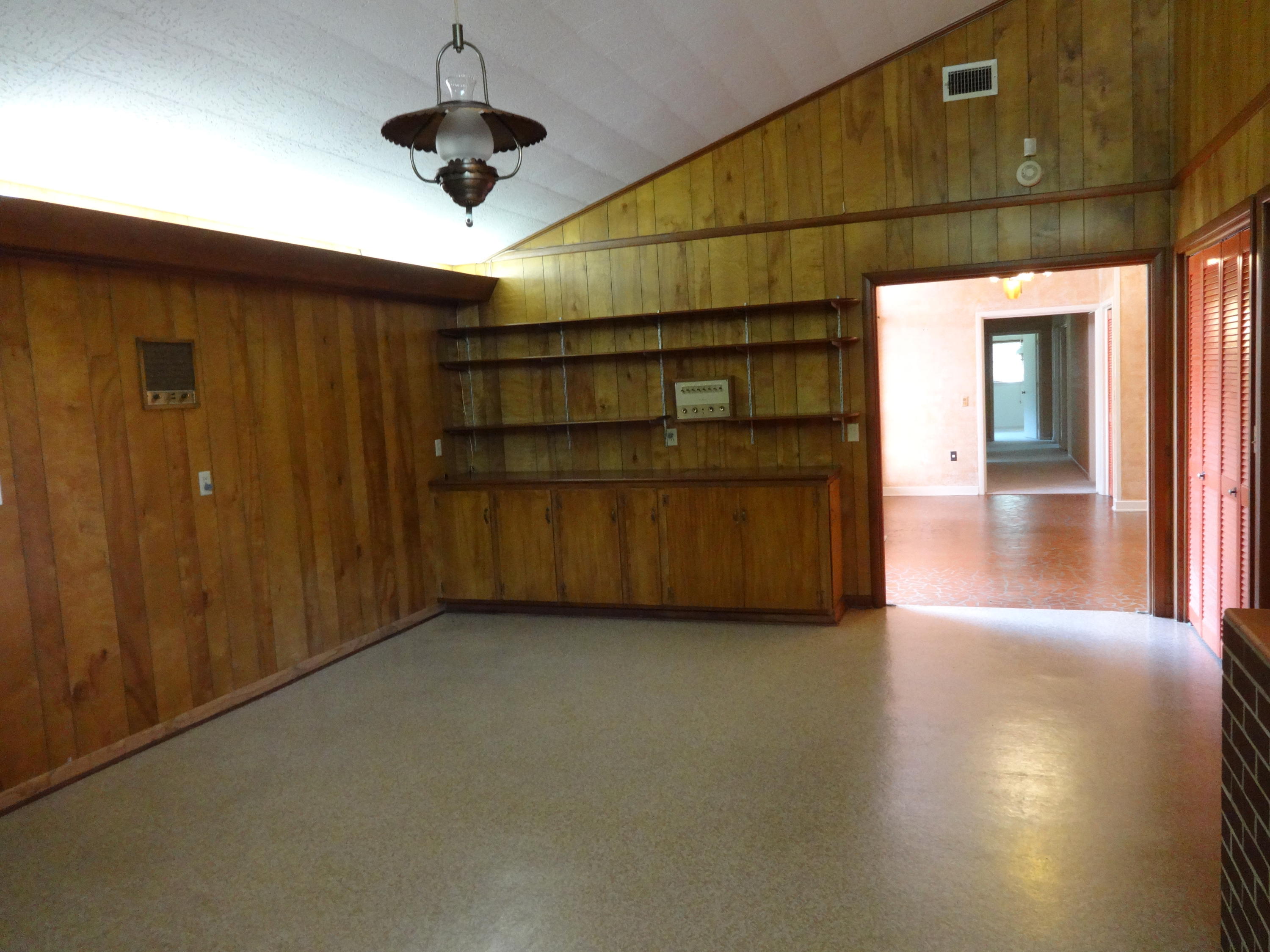 ADAMS POWELL - Residential Lease