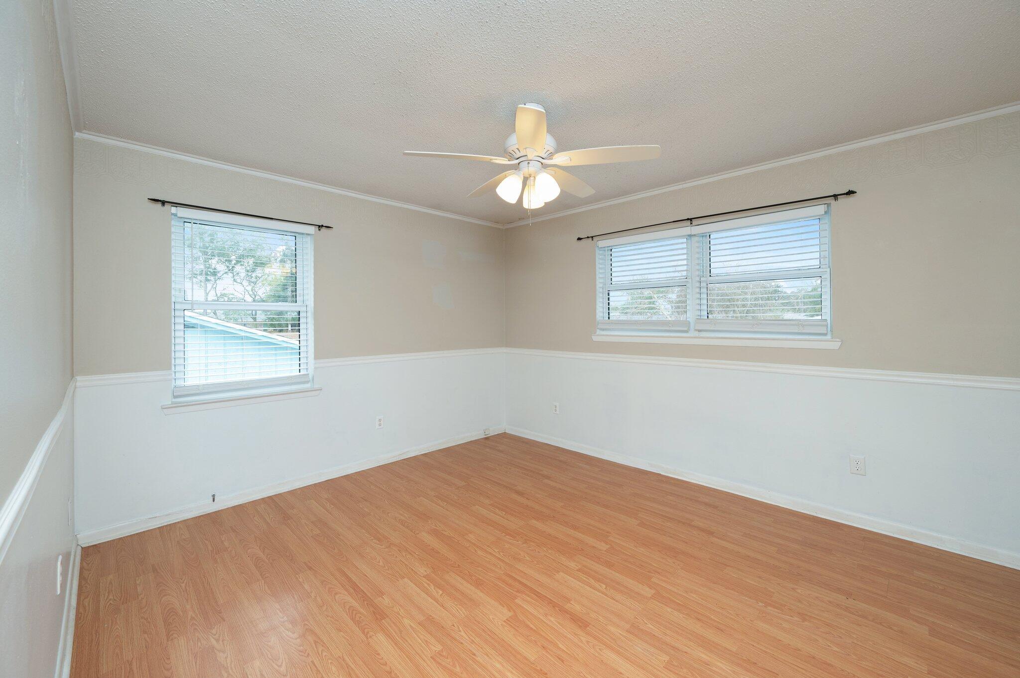 CREEKSIDE 3 - Residential Lease