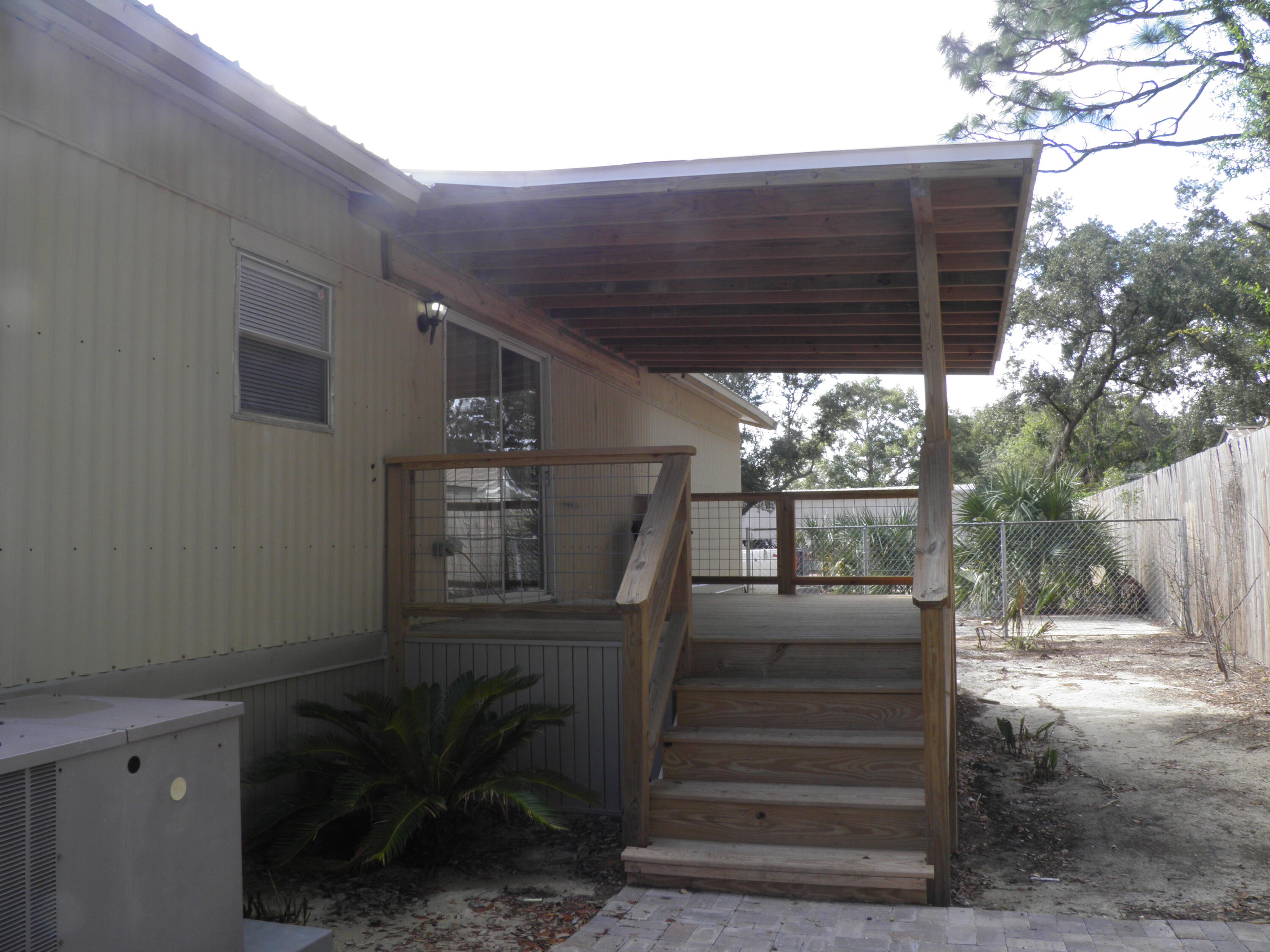 NO RECORDED SUBDIVISION - Residential Lease