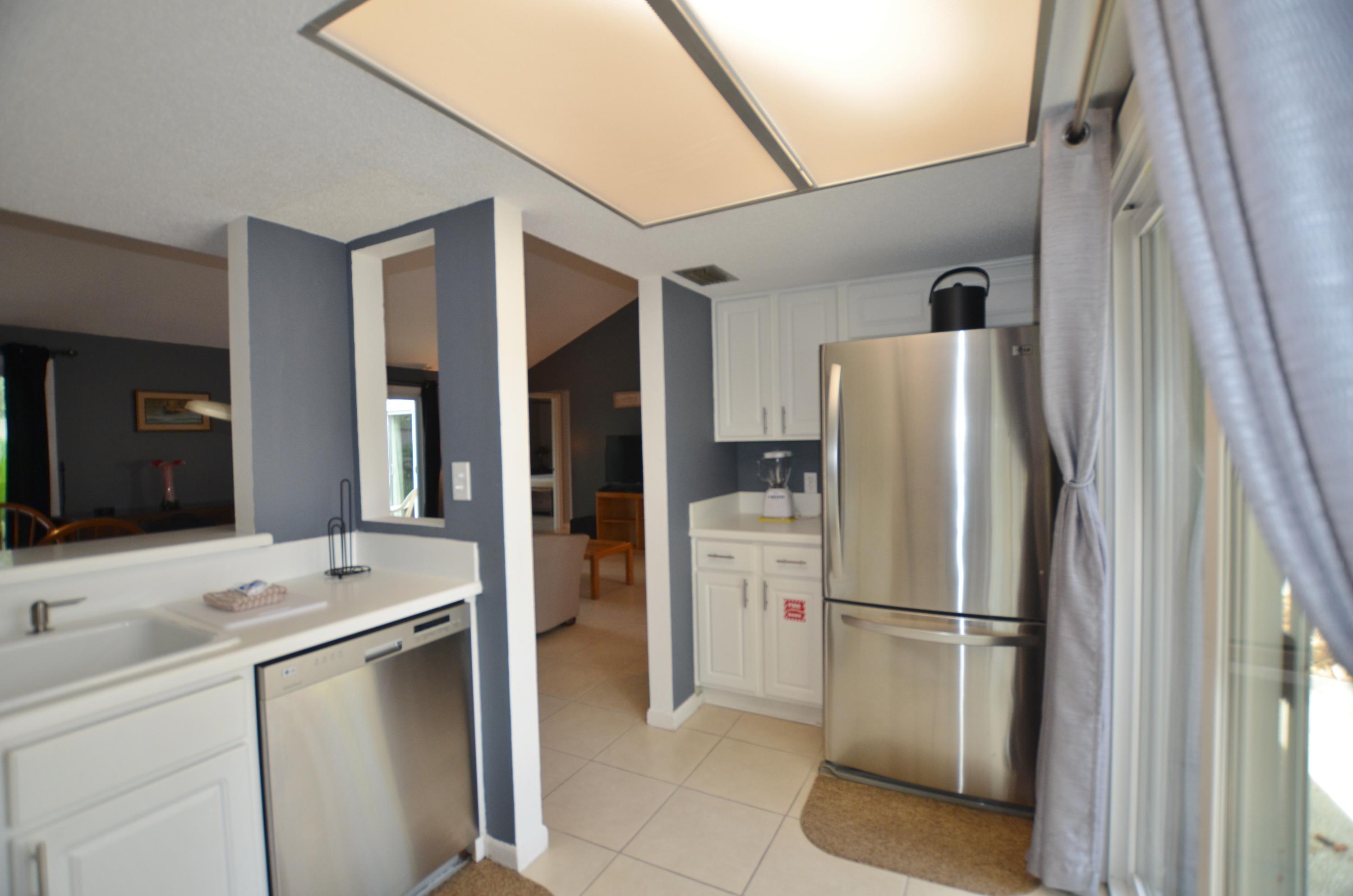 LINKSIDE VILLAGE UNIT 1 - Residential Lease