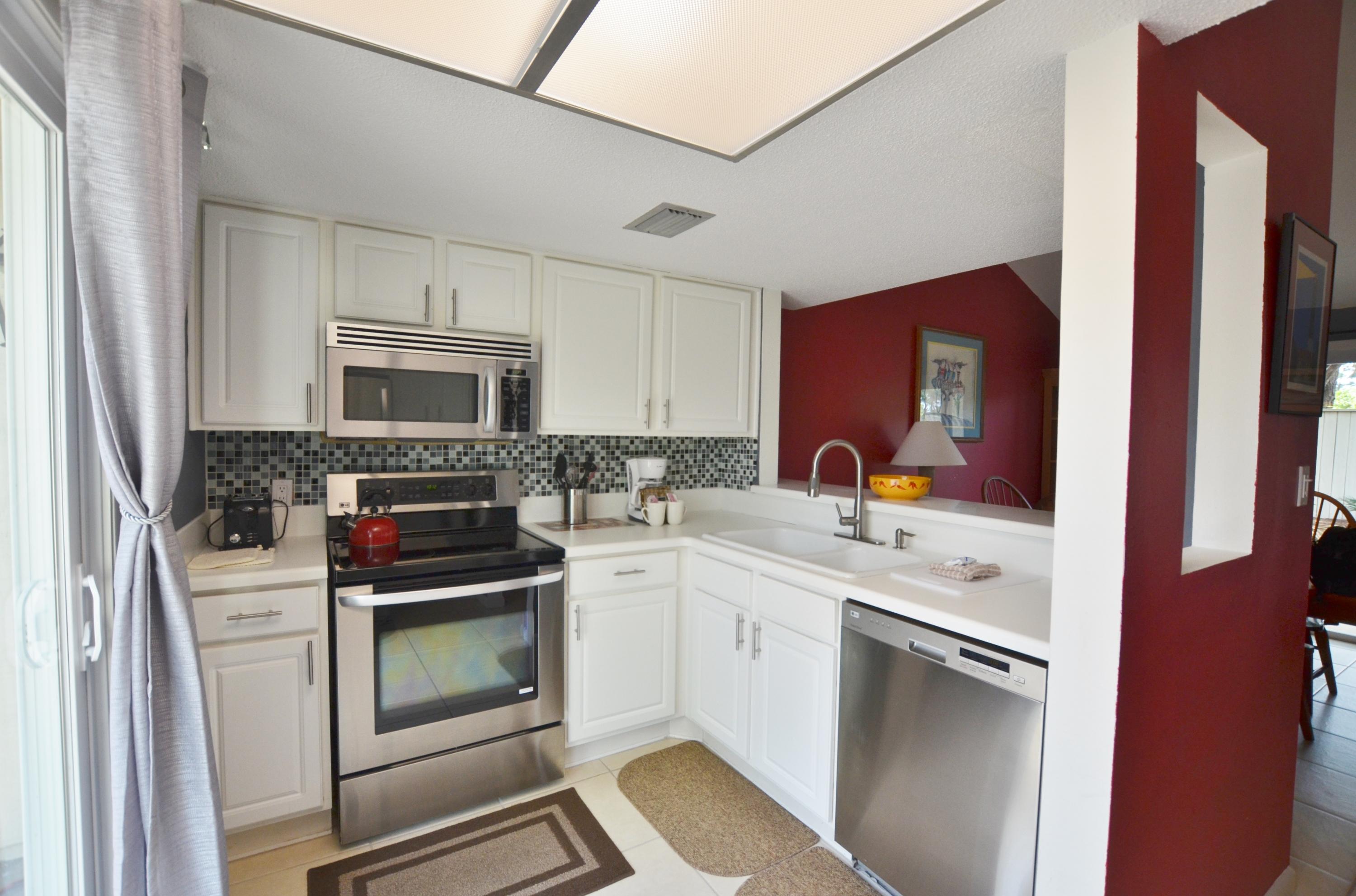 LINKSIDE VILLAGE UNIT 1 - Residential Lease