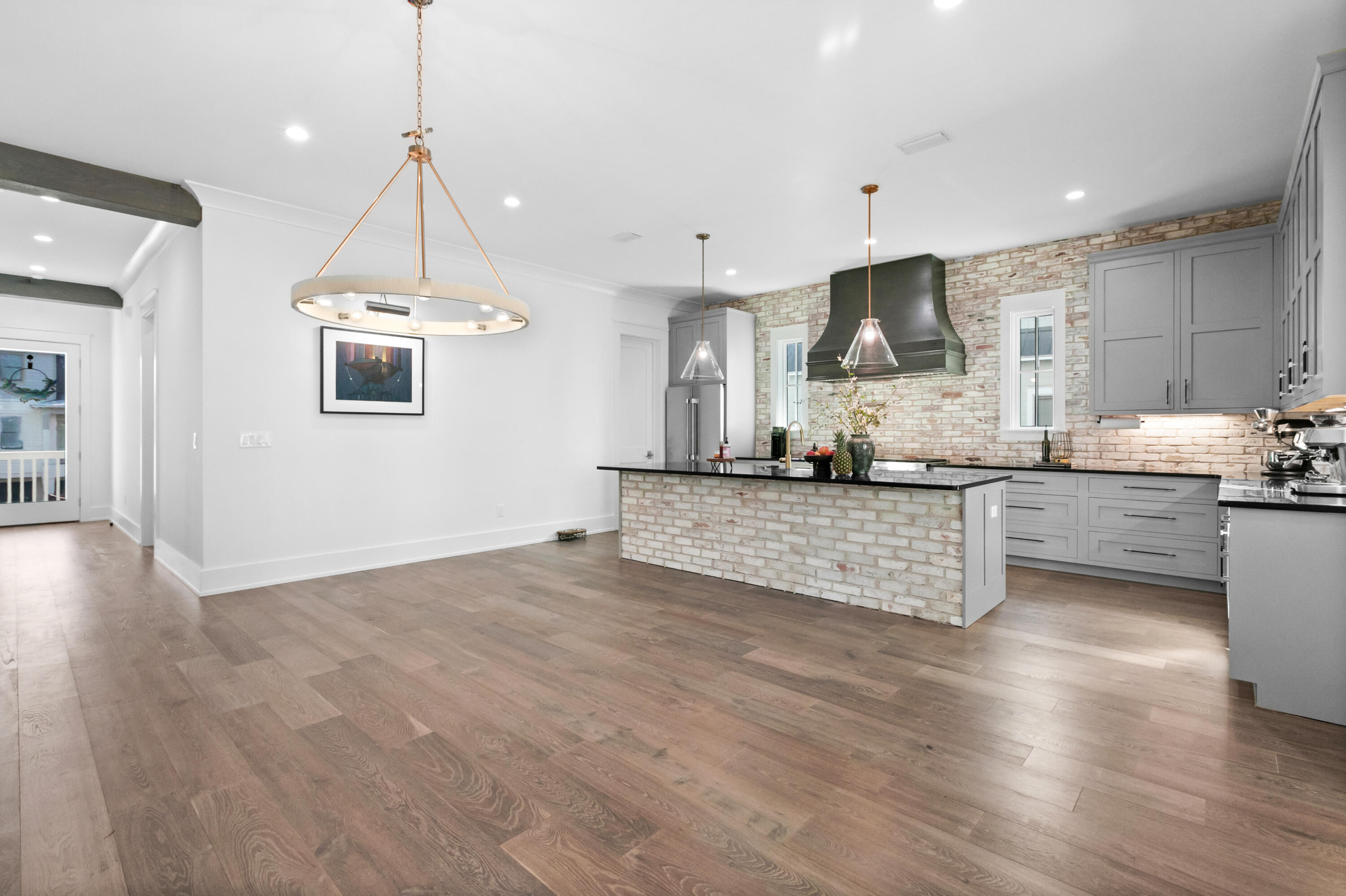CESSNA LANDING - Residential
