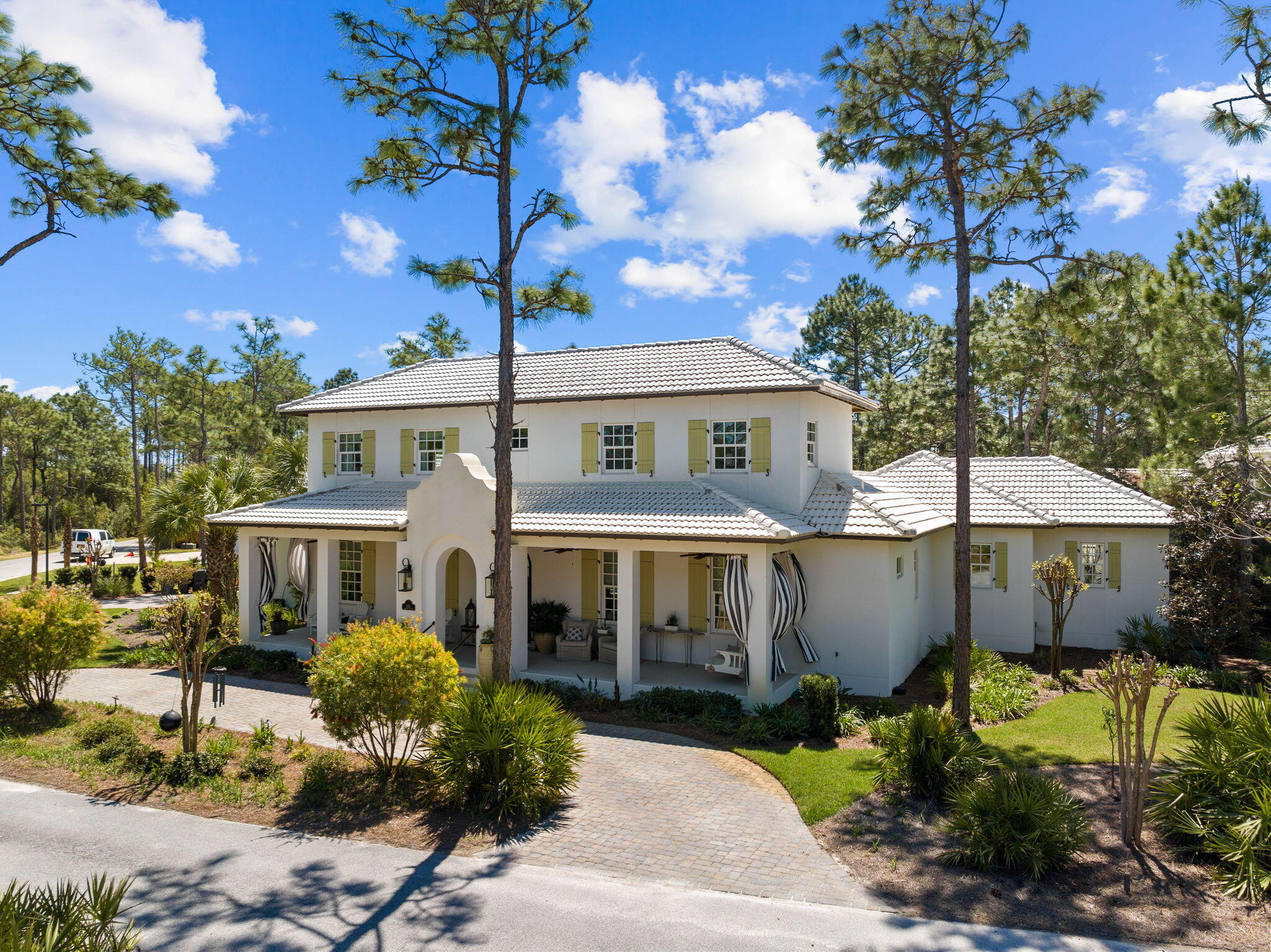 SOMERSET BRIDGE AT
SEAGROVE - Residential