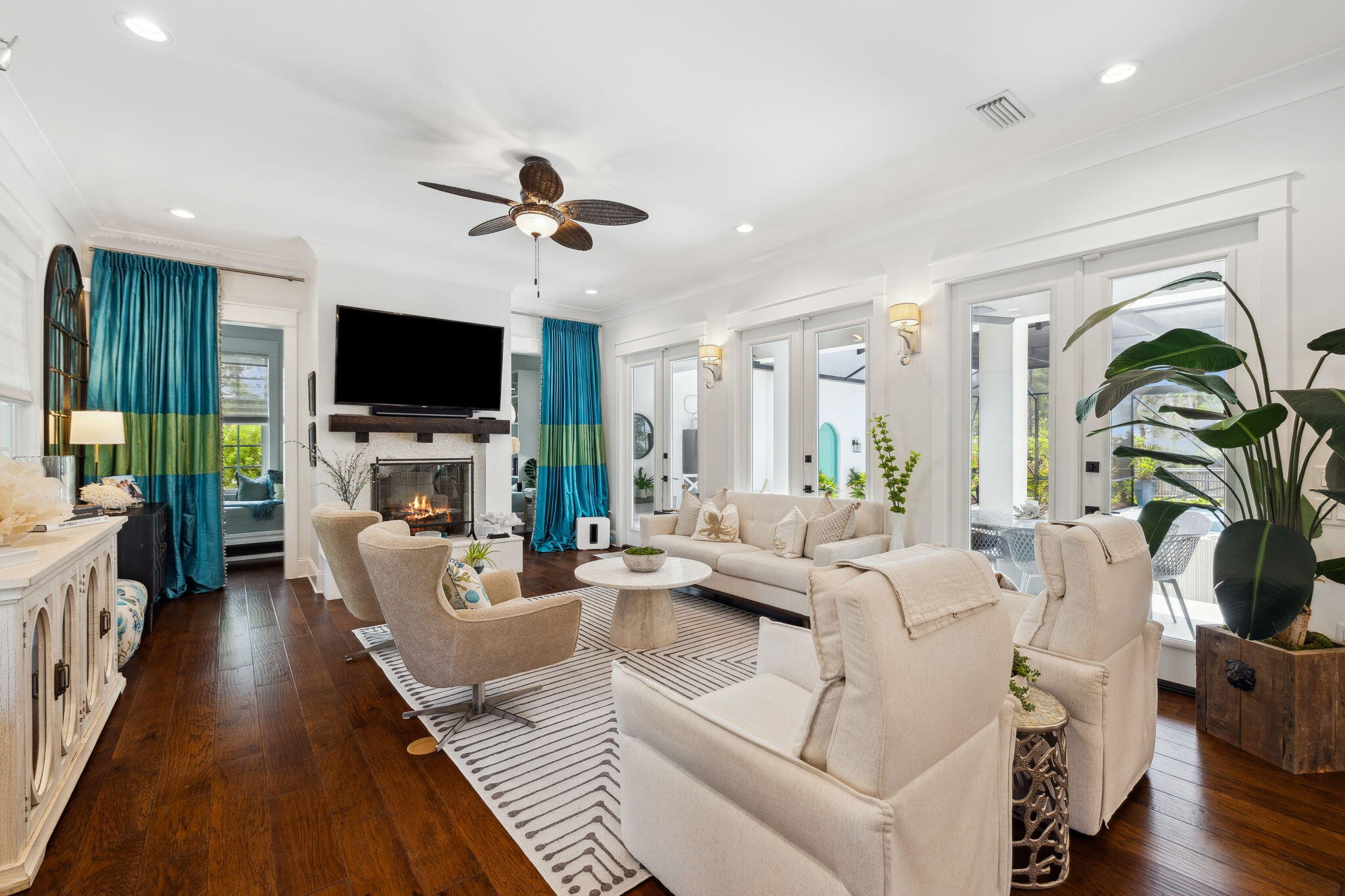 SOMERSET BRIDGE AT
SEAGROVE - Residential