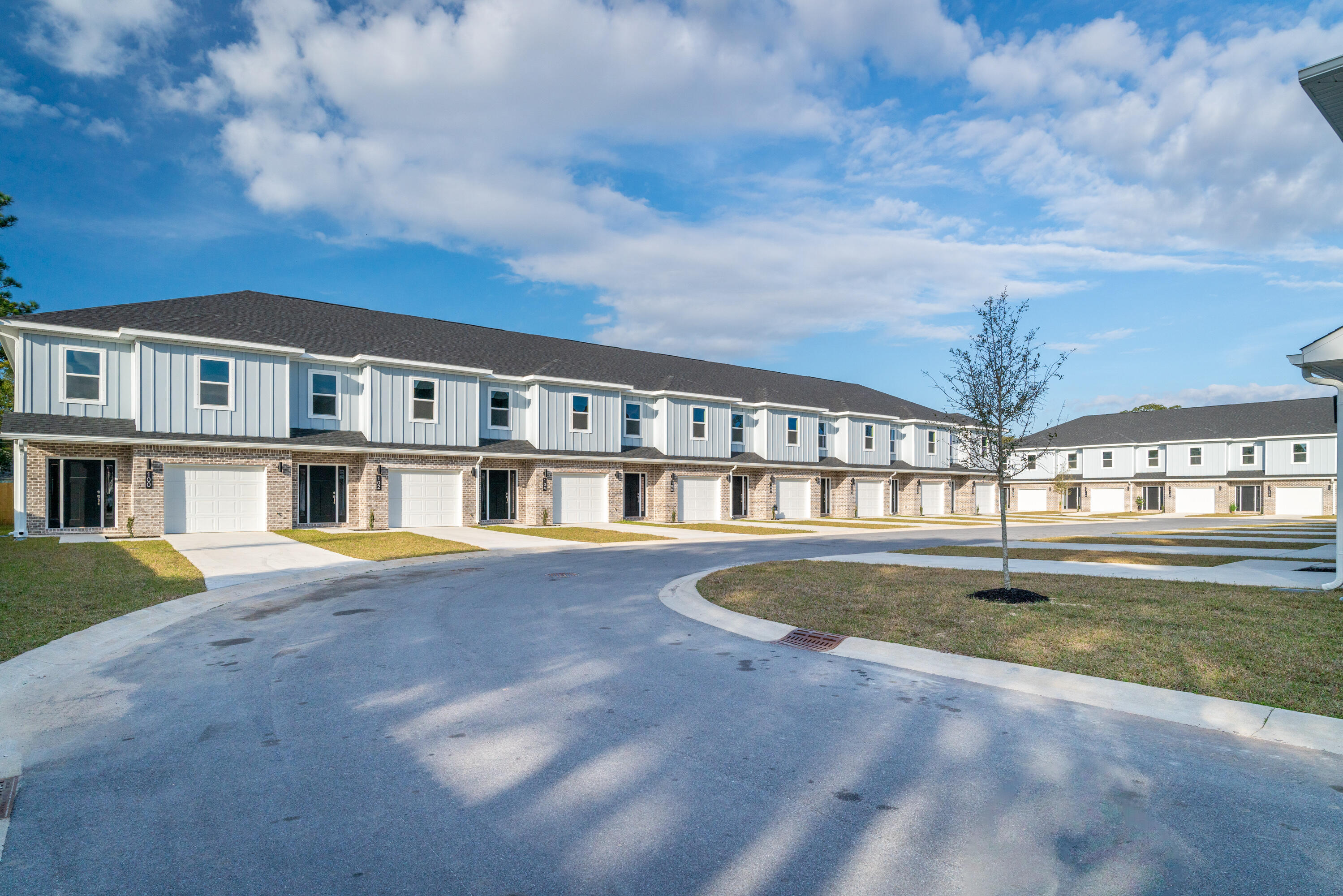 Ainsley Parc - Residential