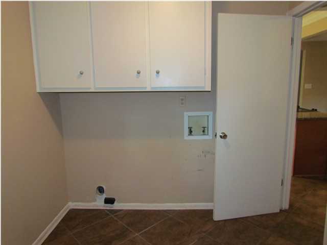 RAINTREE ESTATES - Residential Lease