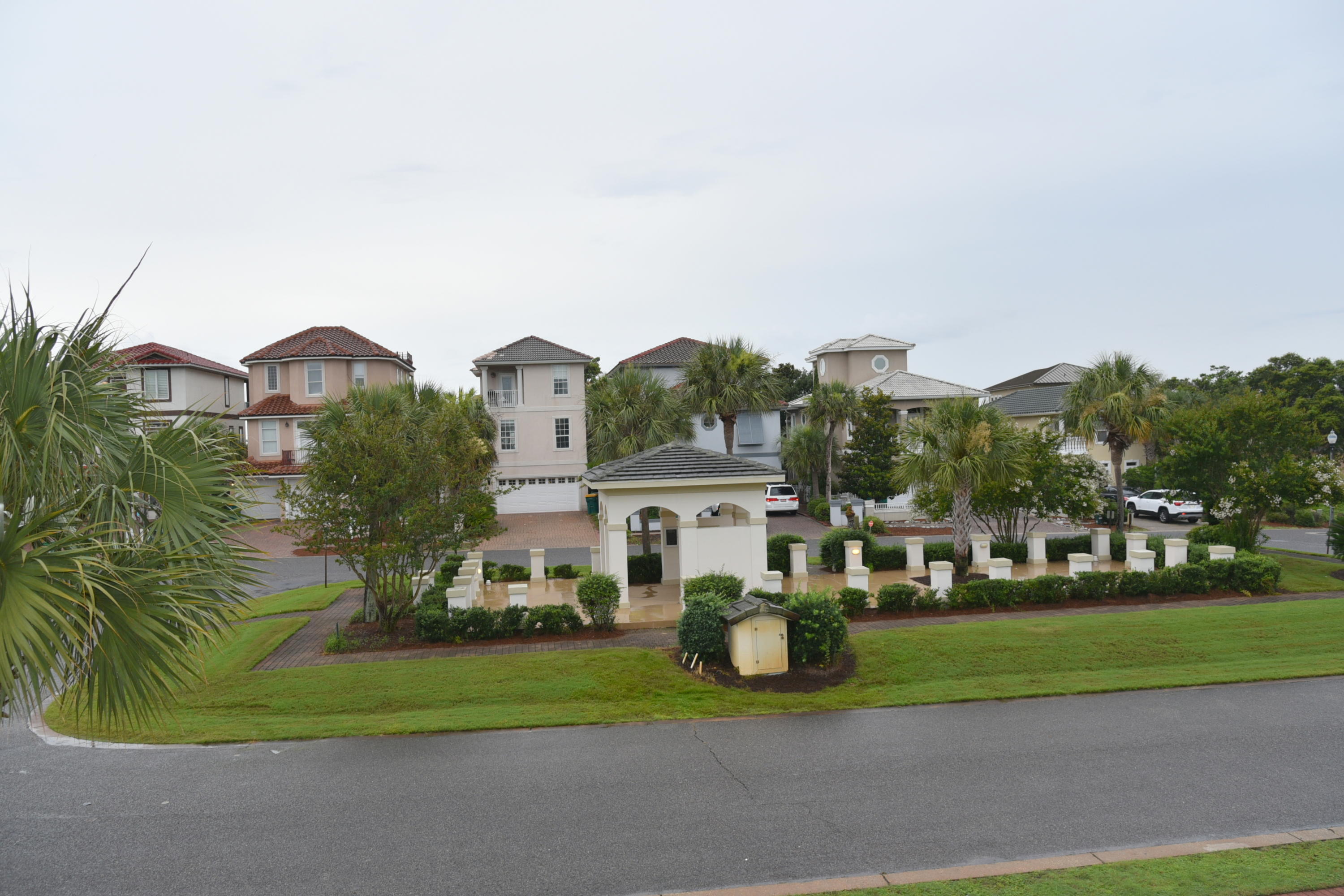 TERRA COTTA TERRACE - Residential