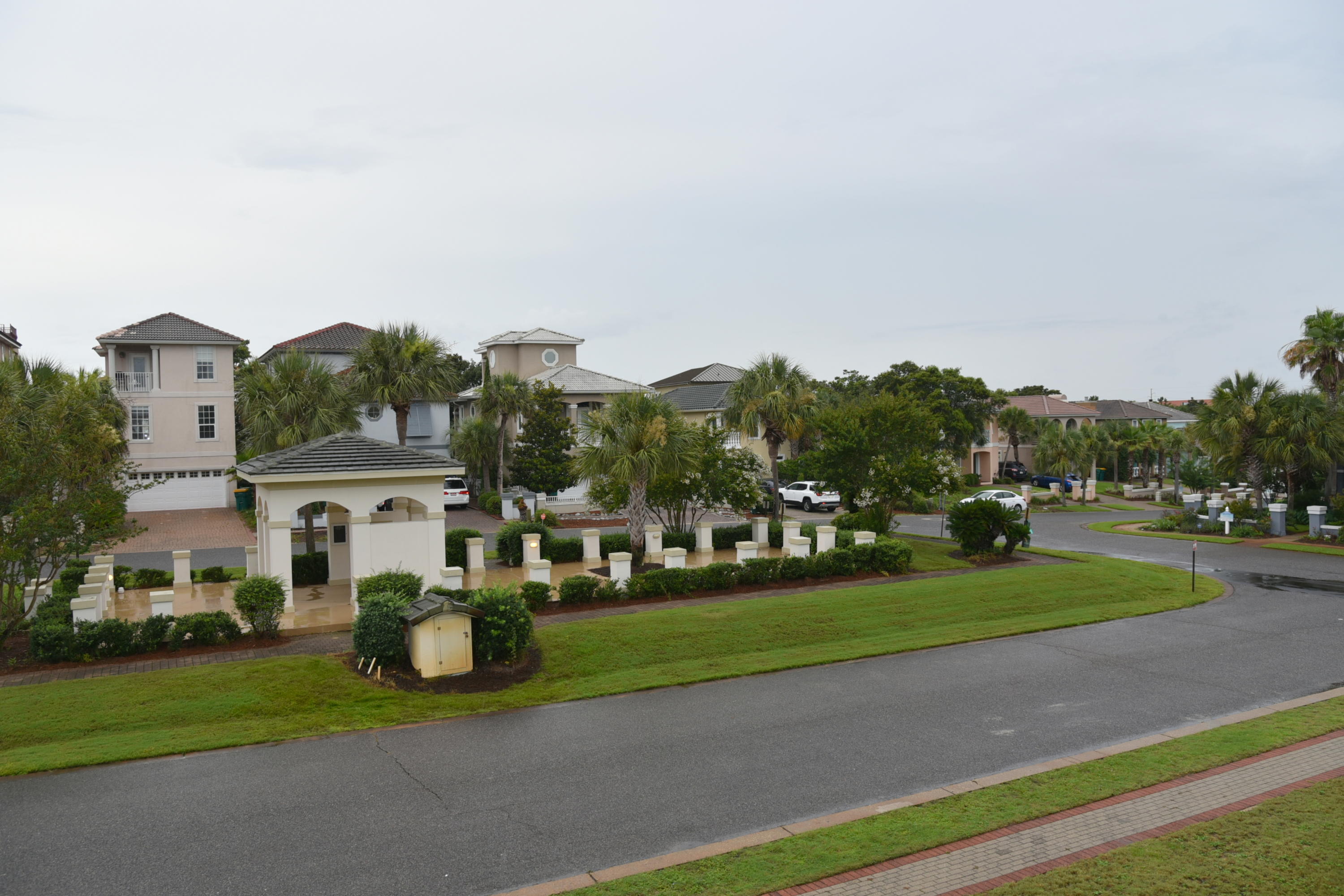 TERRA COTTA TERRACE - Residential