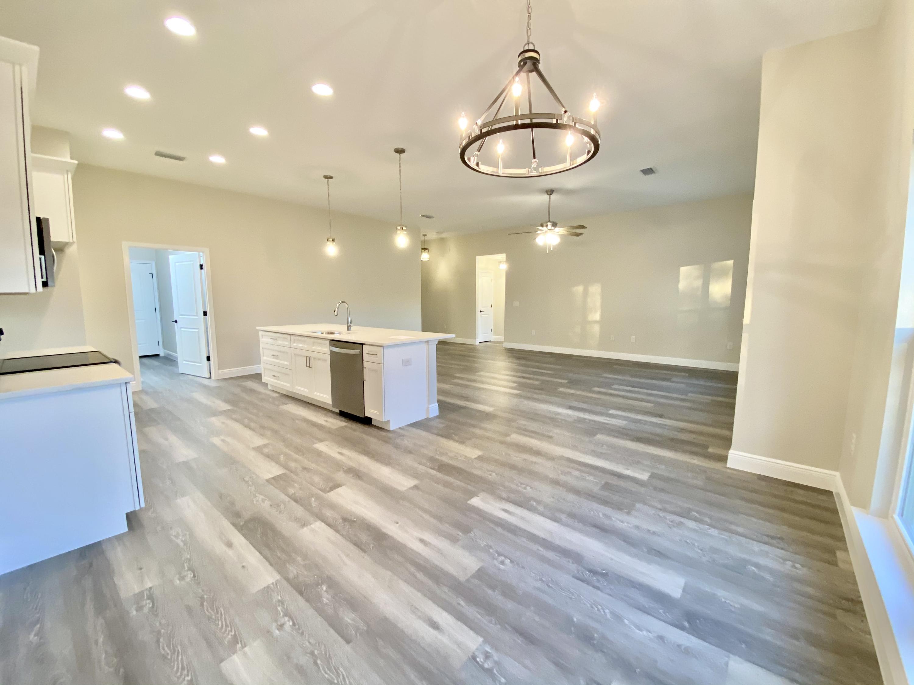 LAKE ARTHUR ESTATES - Residential