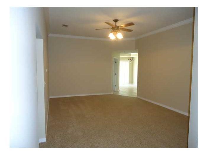 MORRIS ADDN TO CRESTVIEW - Residential Lease