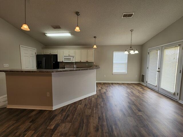 REDSTONE ESTATES - Residential Lease