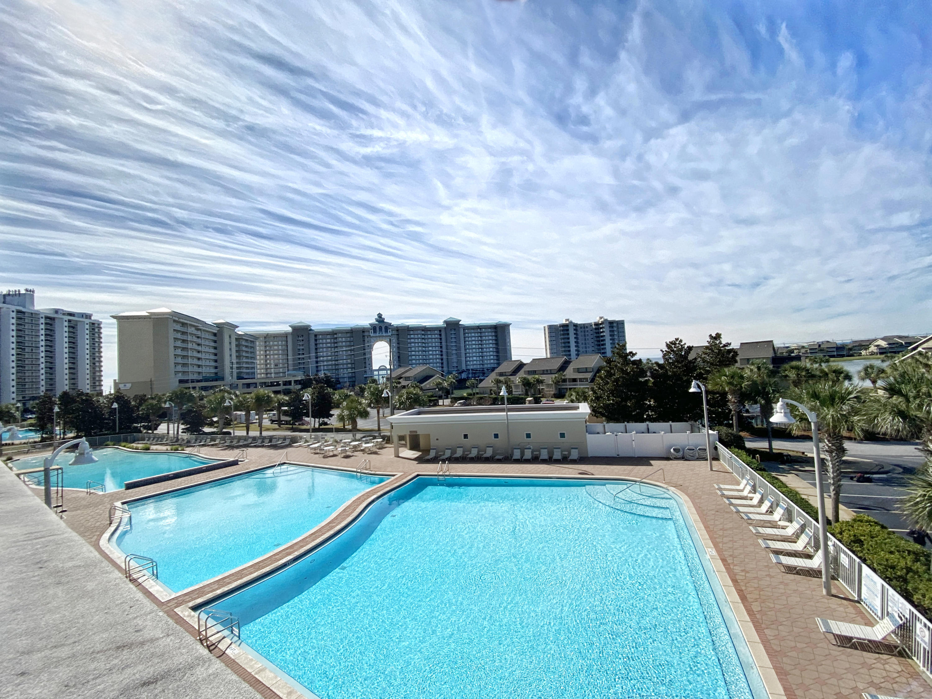 ARIEL DUNES II - Residential