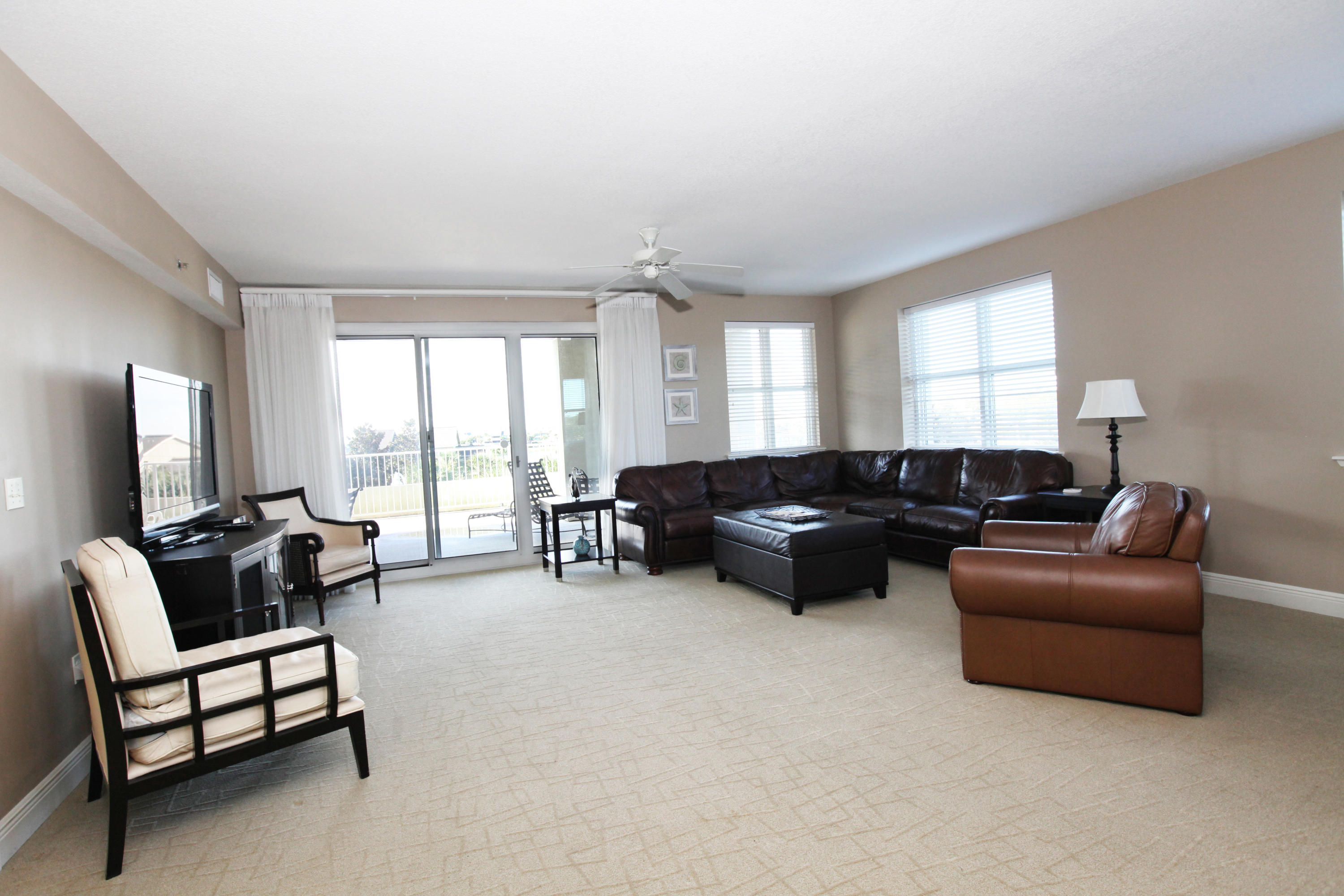 ARIEL DUNES II - Residential