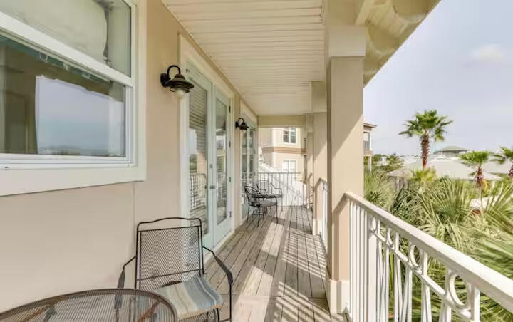 SEACREST BEACH - Residential