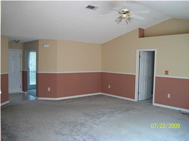 CHEROKEE BEND S/D PH 2 - Residential Lease