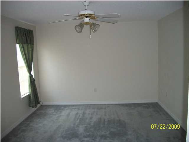 CHEROKEE BEND S/D PH 2 - Residential Lease