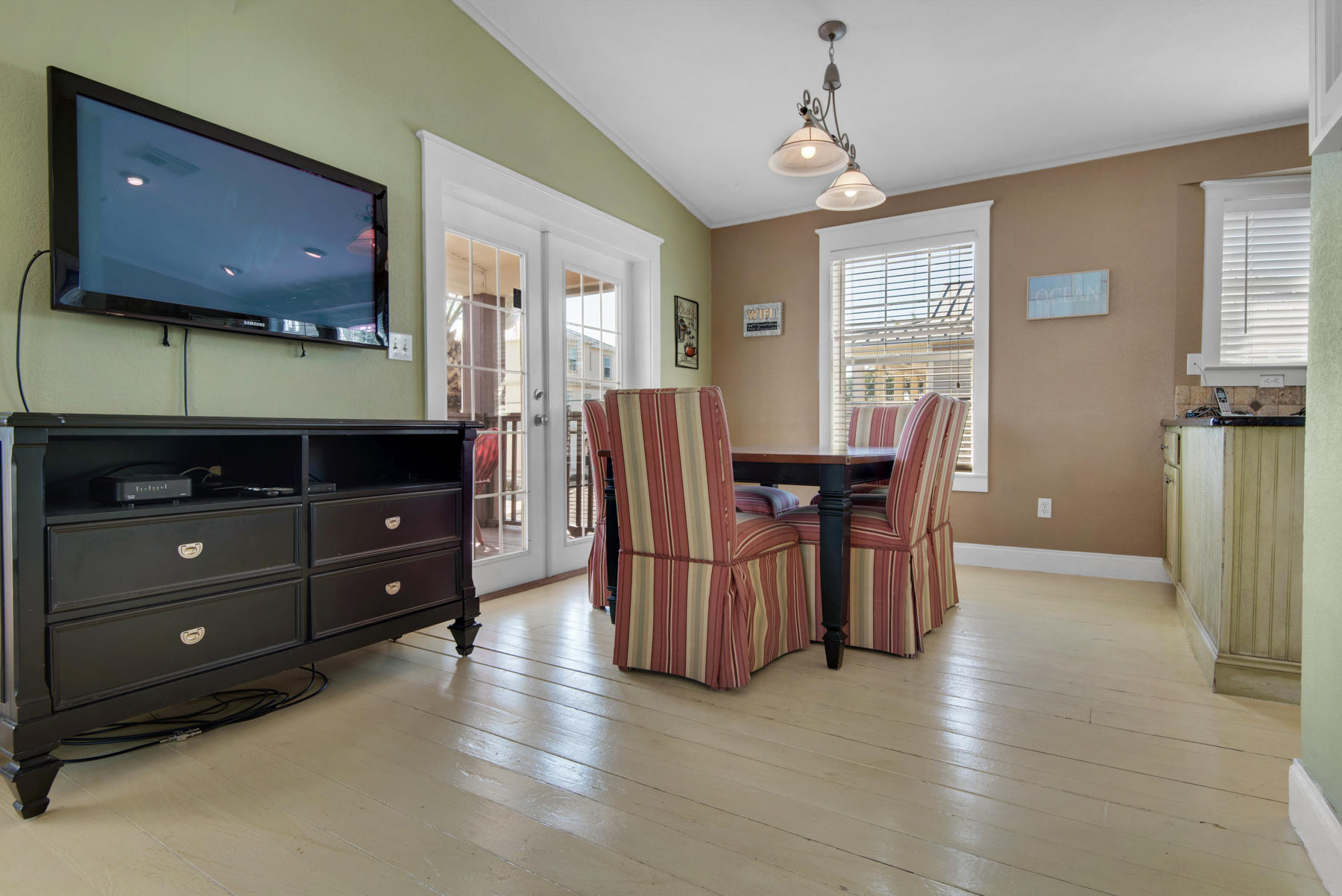 FRANGISTA BEACH 1ST ADDN - Residential