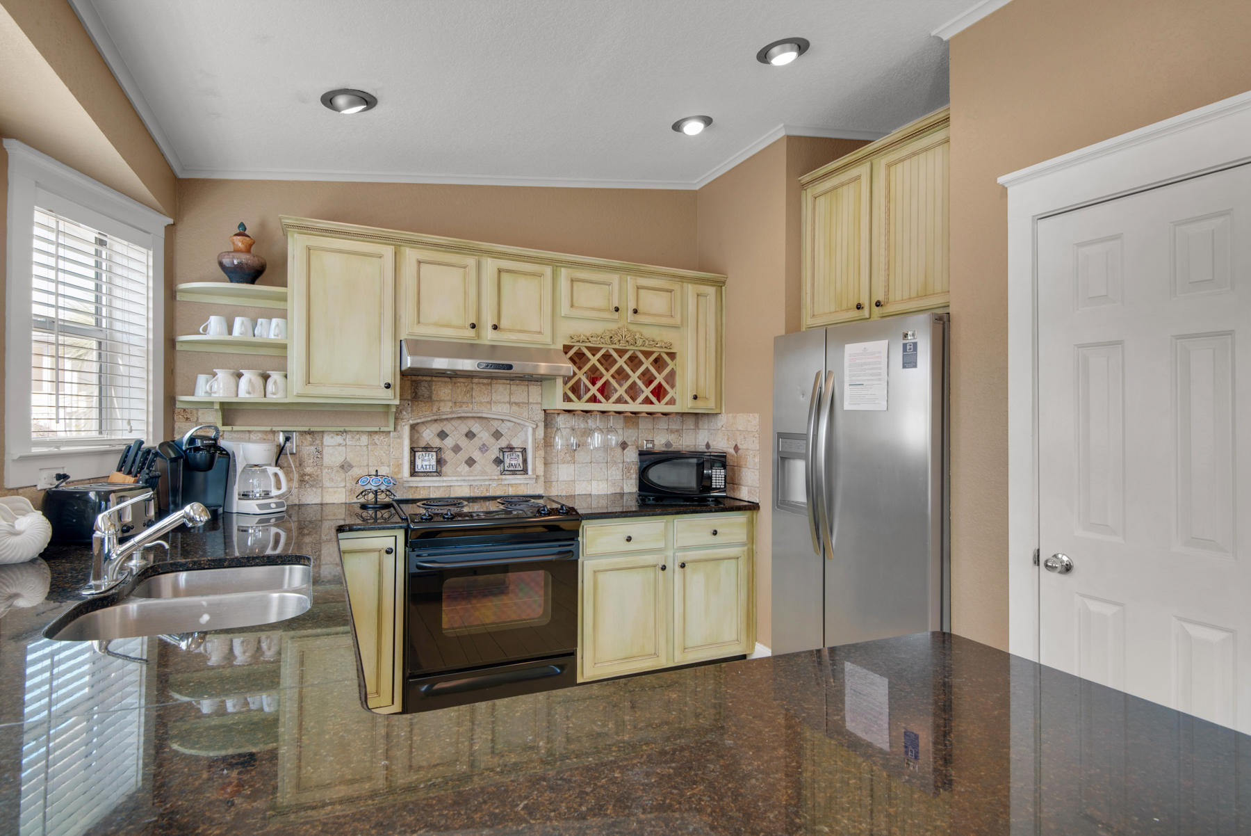 FRANGISTA BEACH 1ST ADDN - Residential