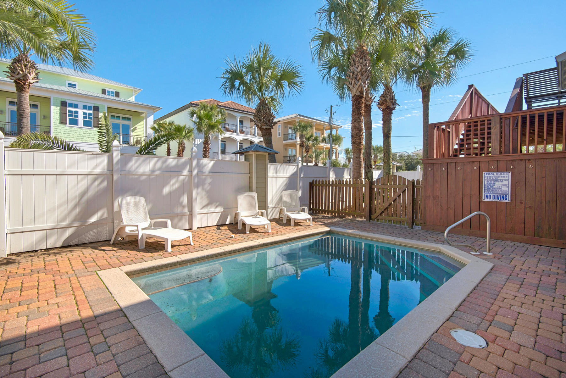FRANGISTA BEACH 1ST ADDN - Residential