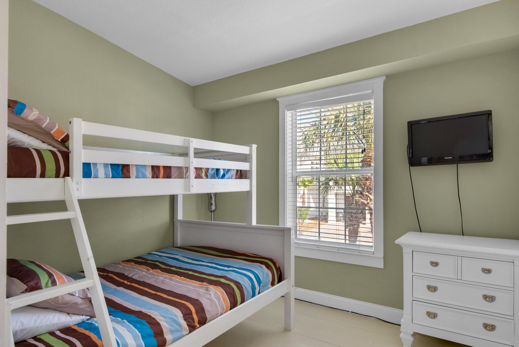 FRANGISTA BEACH 1ST ADDN - Residential