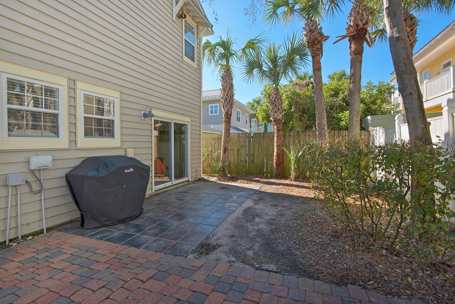 FRANGISTA BEACH 1ST ADDN - Residential