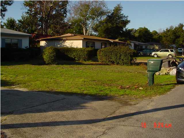 RACETRACK ROAD RESUB - Residential Lease