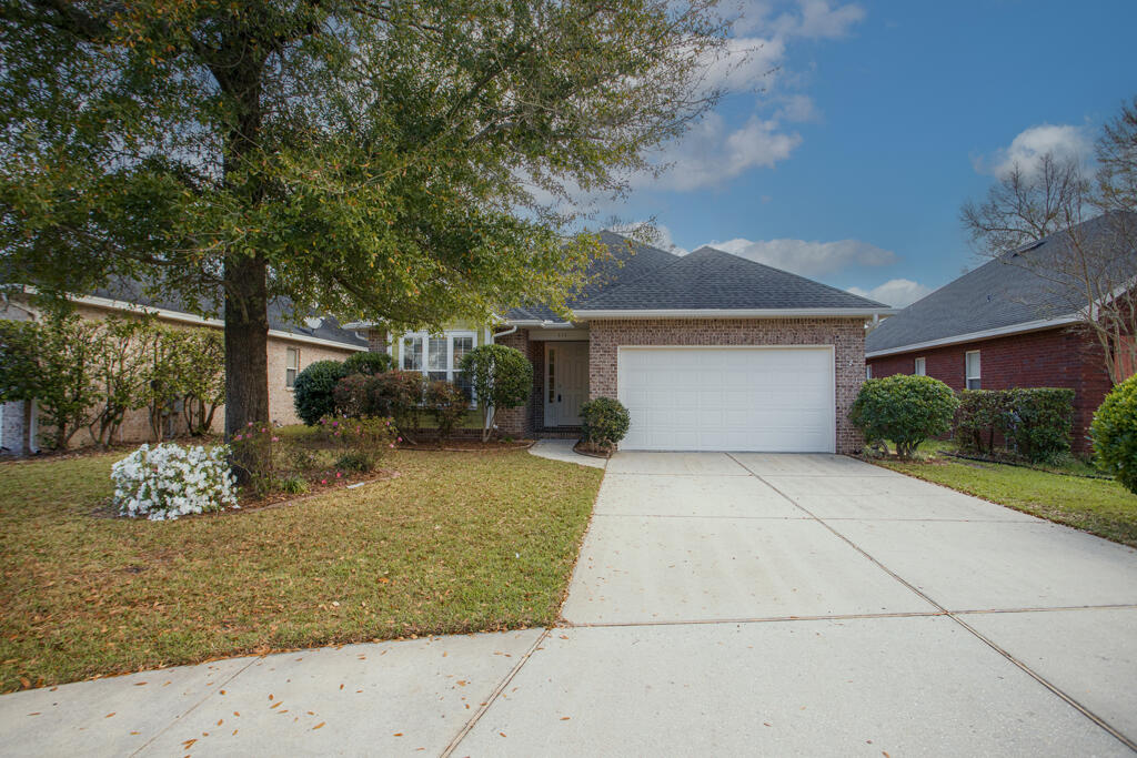 ARROWHEAD - Residential
