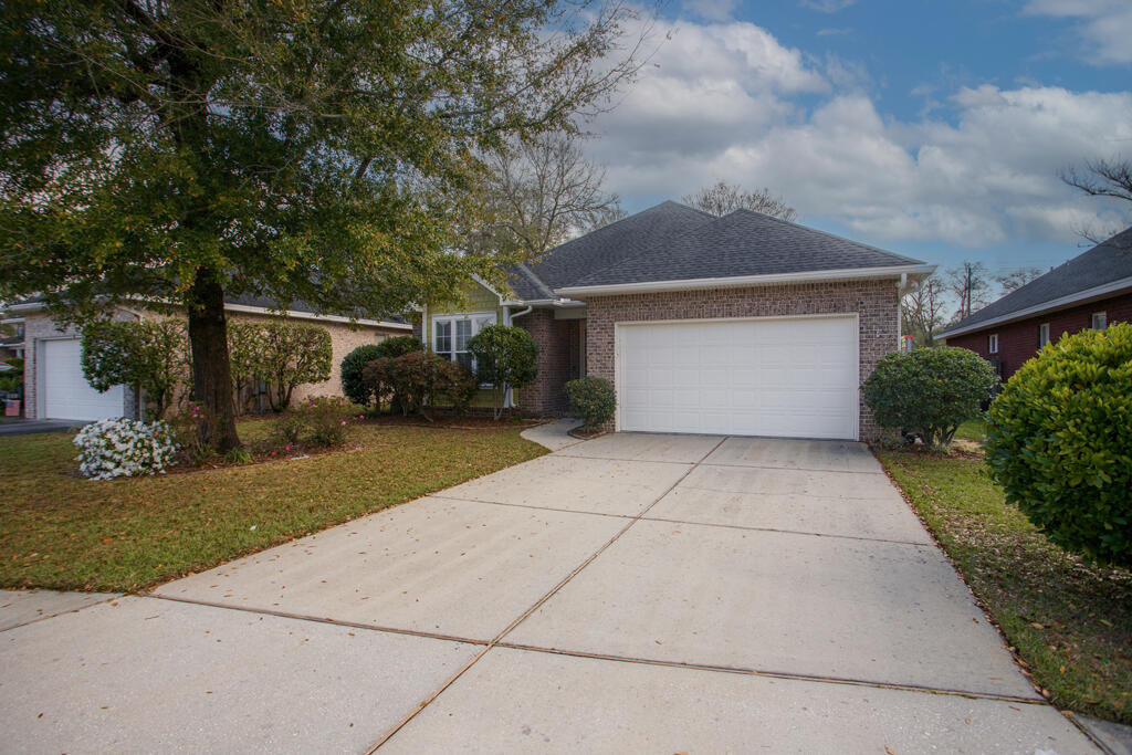 ARROWHEAD - Residential