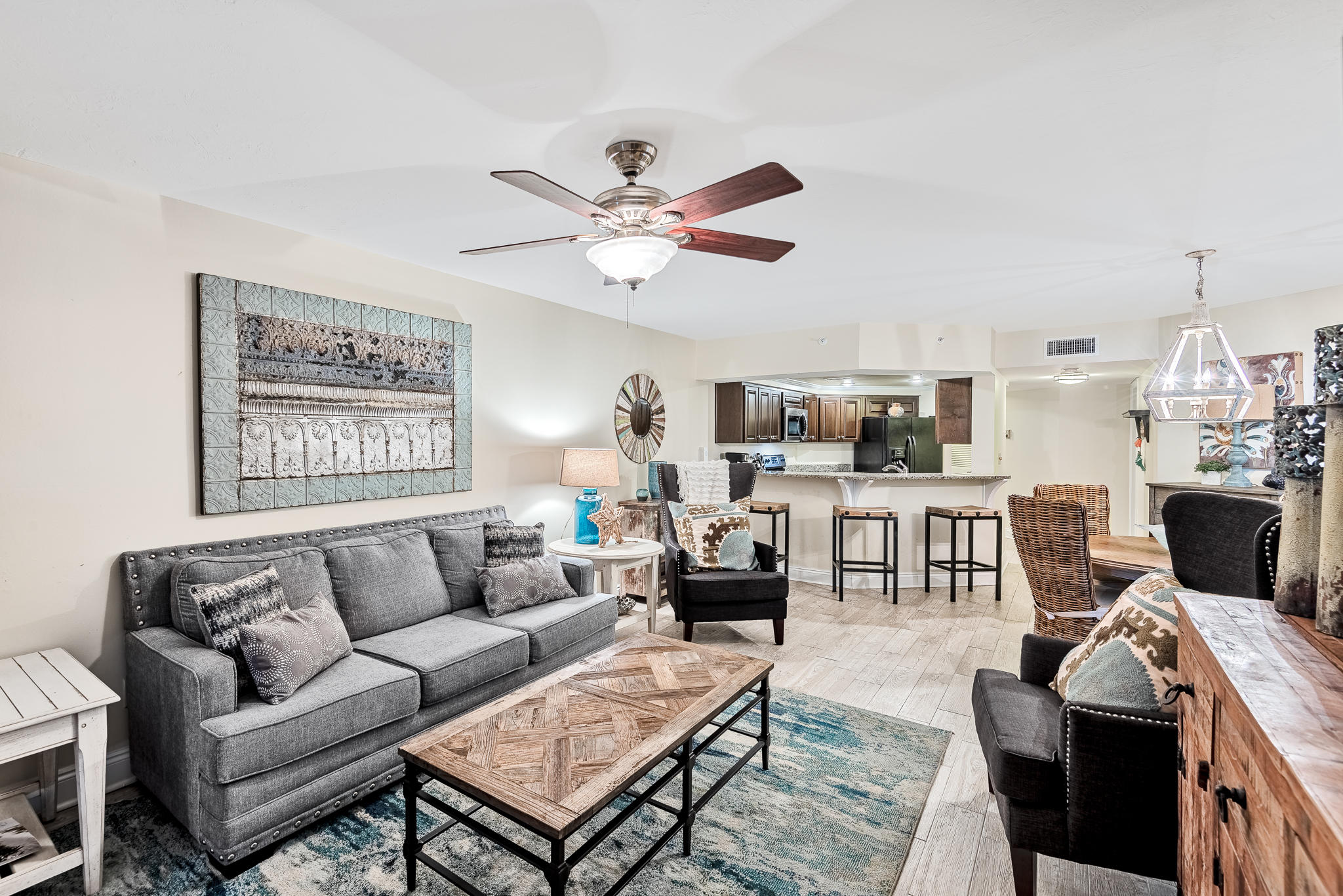 Summerhouse Condo - Residential