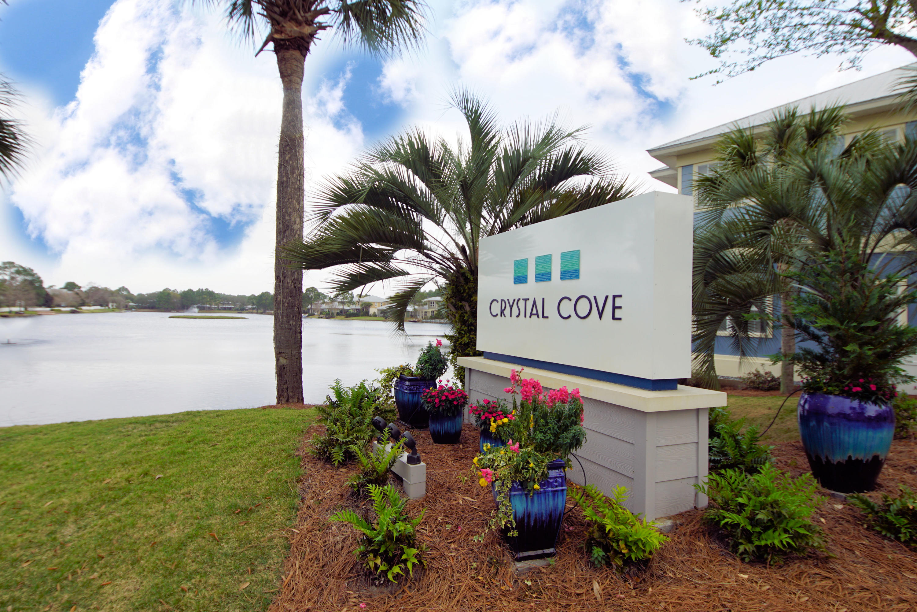 CRYSTAL COVE - Residential